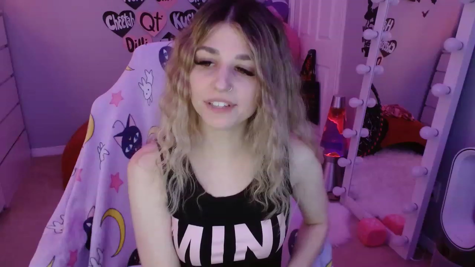 Gallery image thumbnail from Serafina's myfreecams stream on, 03/08/2023, 06:59 image 9 of 20