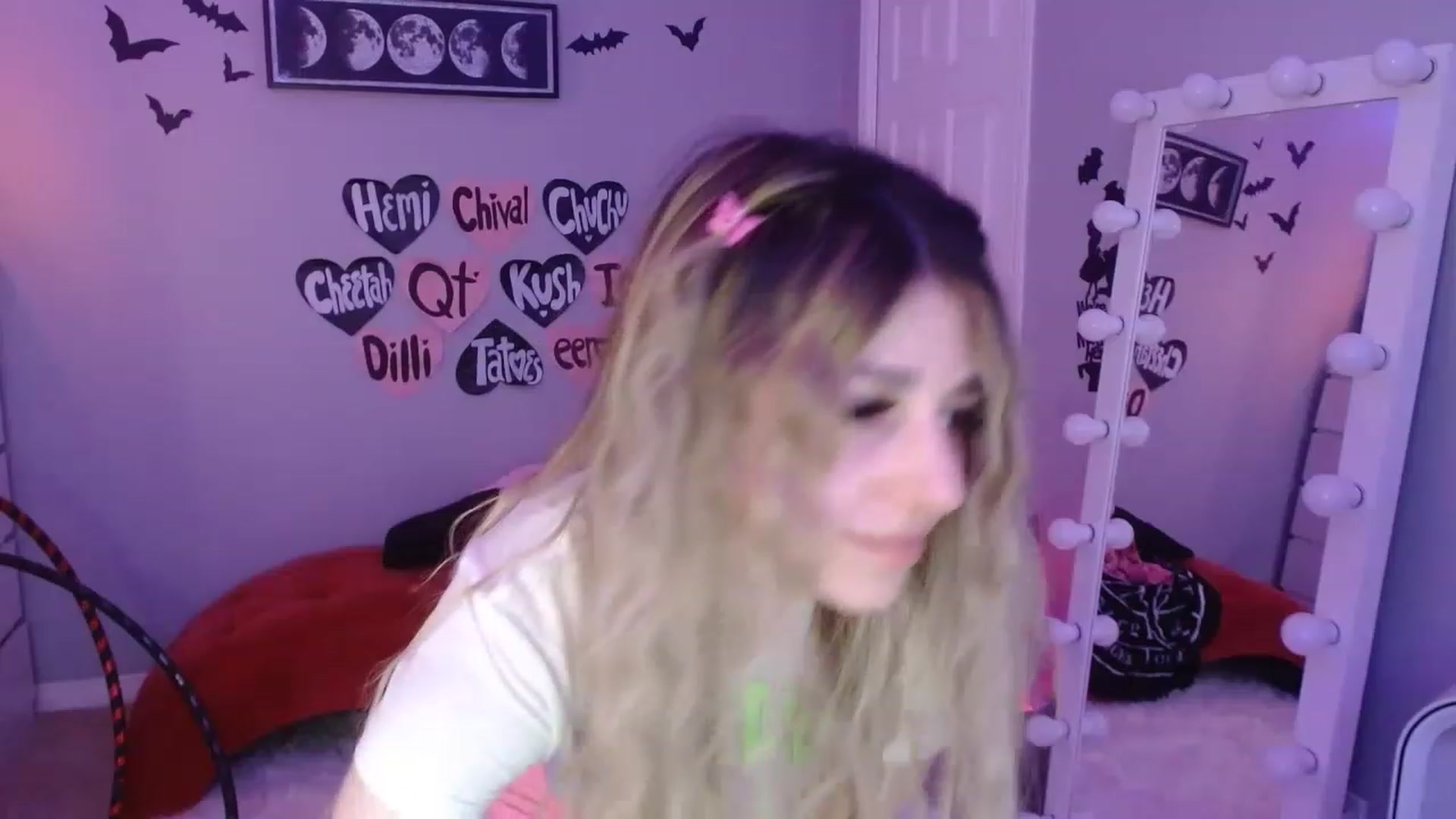 Gallery image thumbnail from Serafina's myfreecams stream on, 03/09/2023, 08:58 image 16 of 20