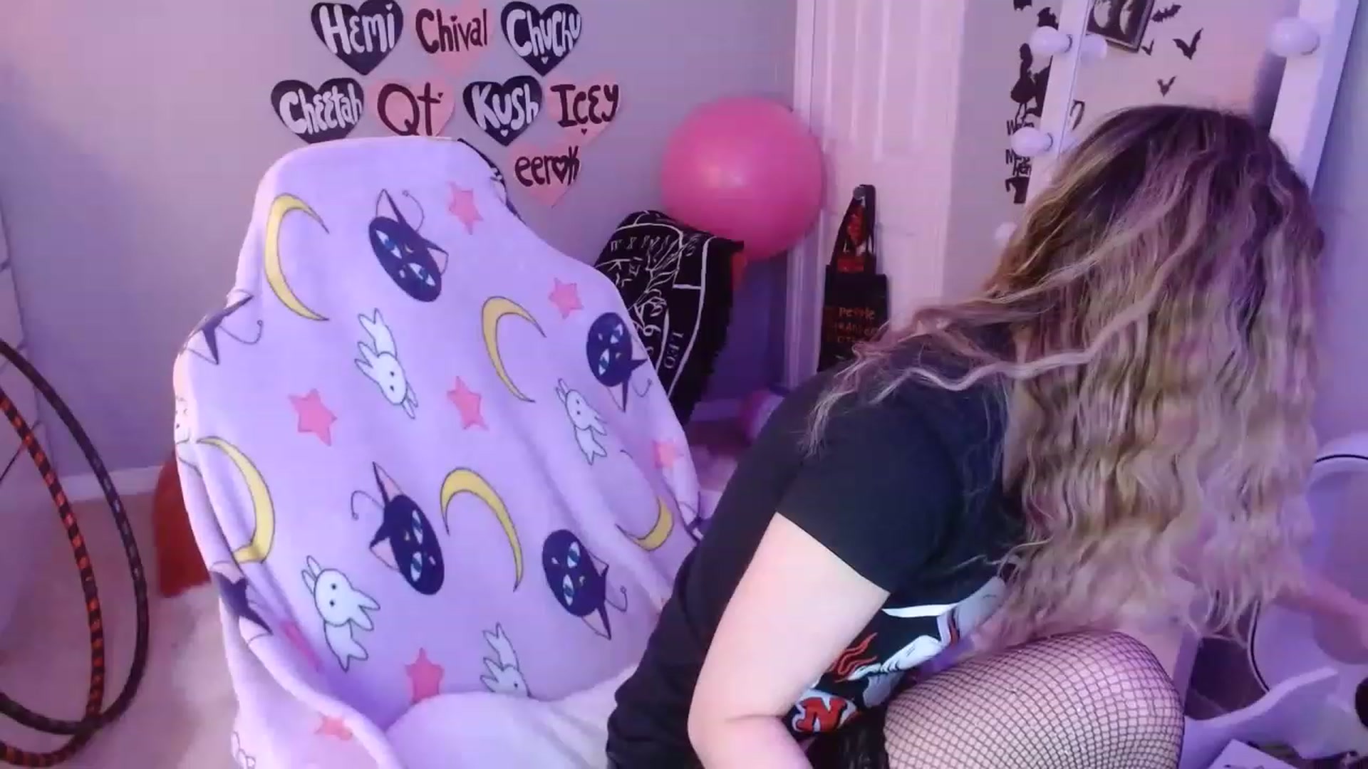 Gallery image thumbnail from Serafina's myfreecams stream on, 03/10/2023, 06:24 image 1 of 20