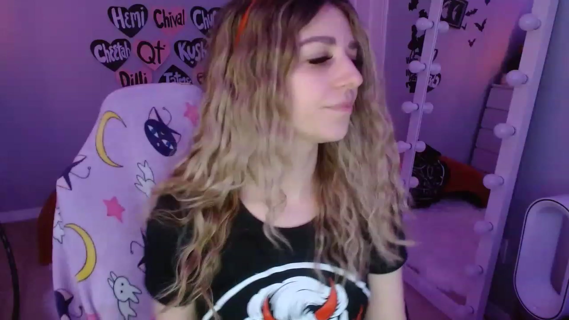 Gallery image thumbnail from Serafina's myfreecams stream on, 03/10/2023, 06:24 image 20 of 20