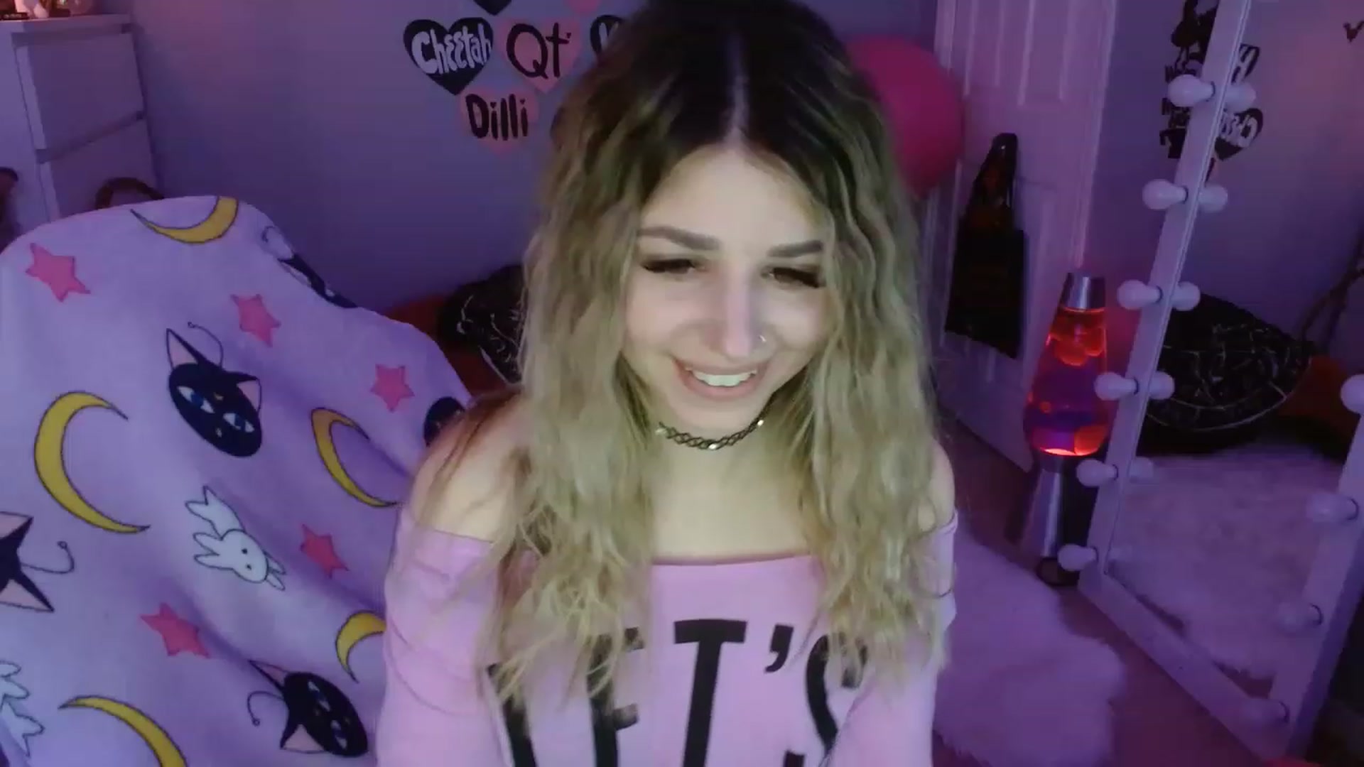 Gallery image thumbnail from Serafina's myfreecams stream on, 03/11/2023, 05:47 image 12 of 20