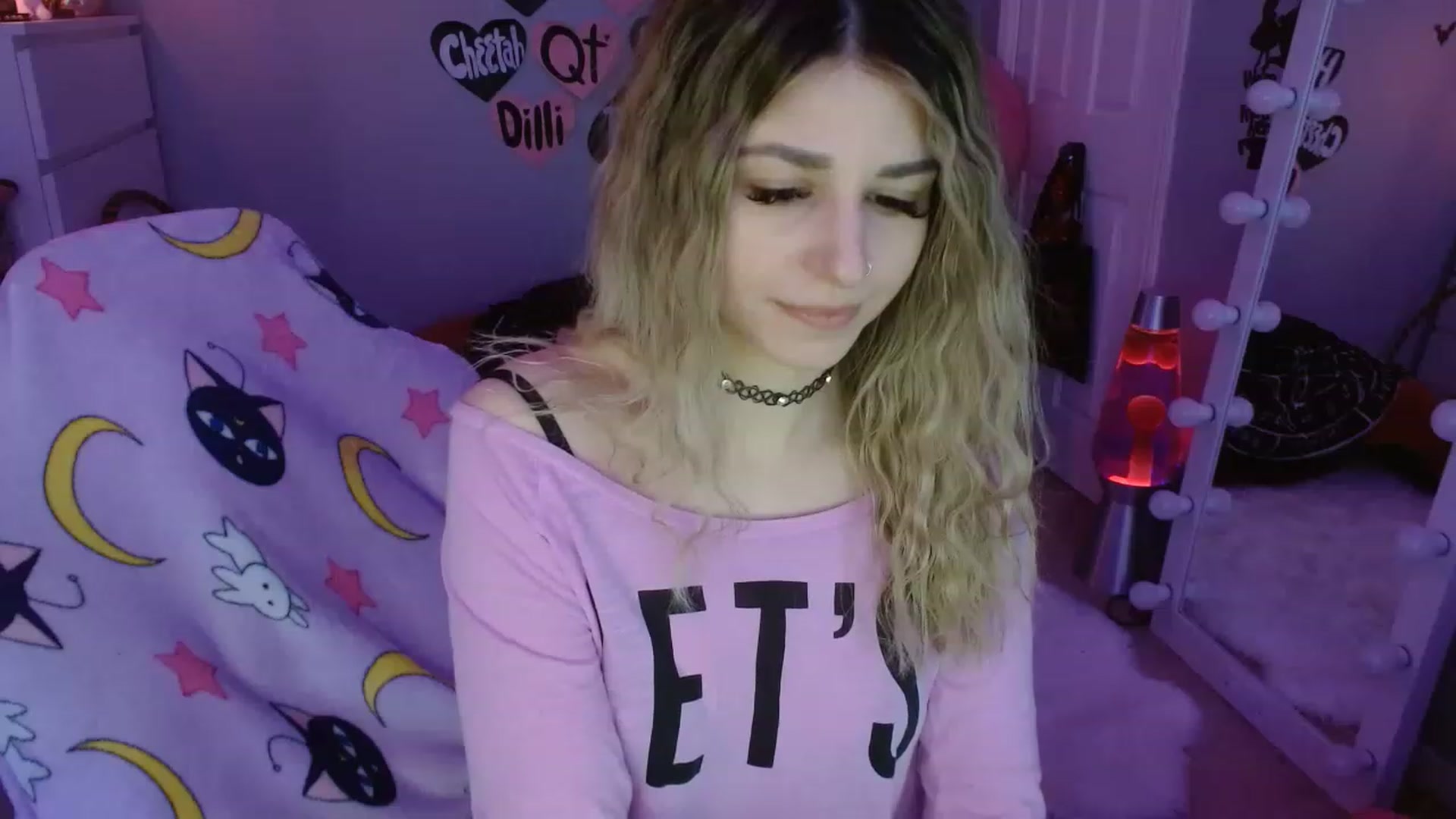 Gallery image thumbnail from Serafina's myfreecams stream on, 03/11/2023, 05:47 image 10 of 20
