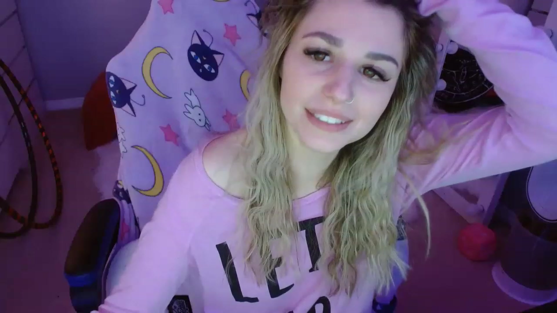 Gallery image thumbnail from Serafina's myfreecams stream on, 03/11/2023, 08:43 image 11 of 20