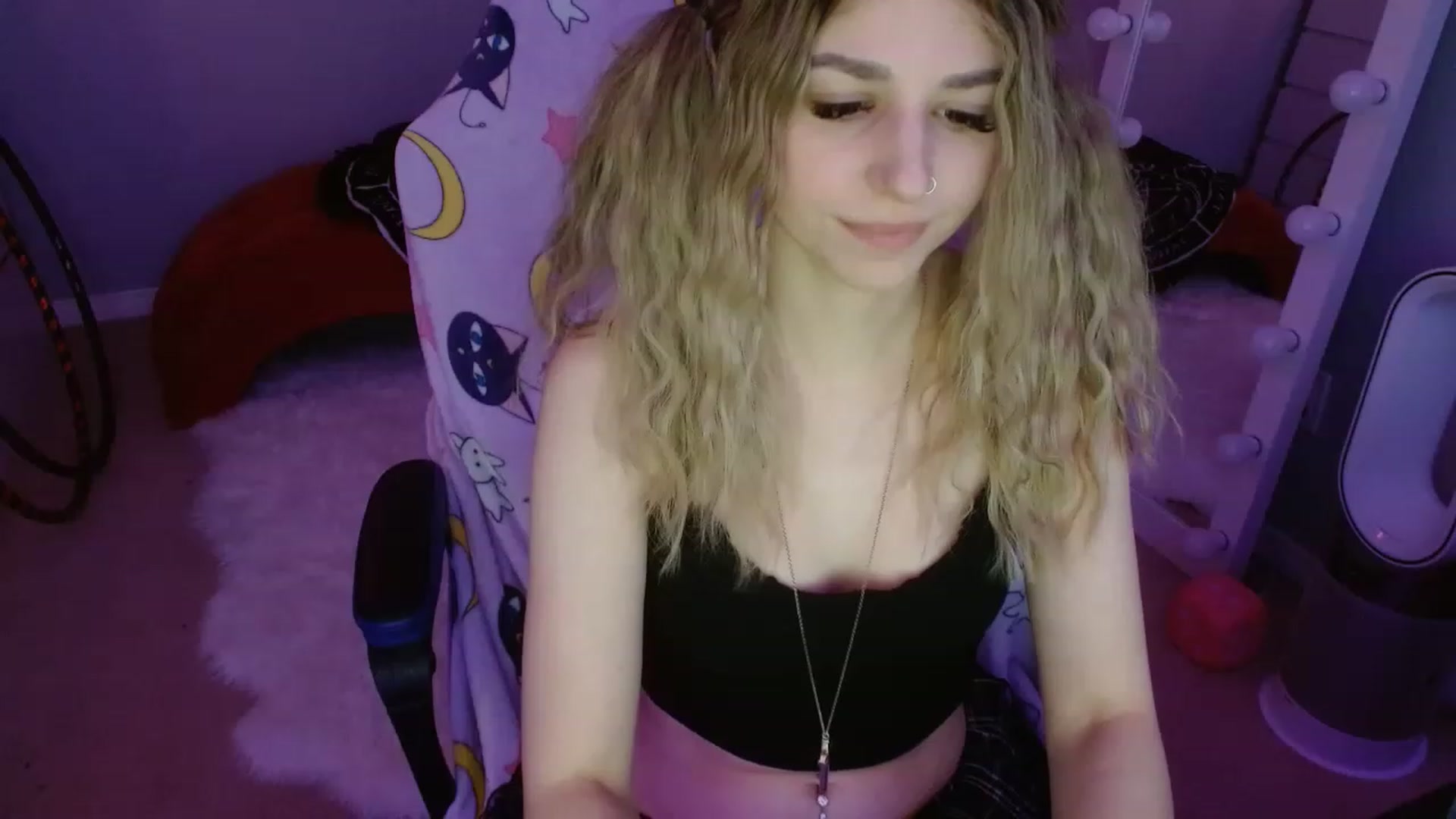 Gallery image thumbnail from Serafina's myfreecams stream on, 03/12/2023, 06:35 image 9 of 20