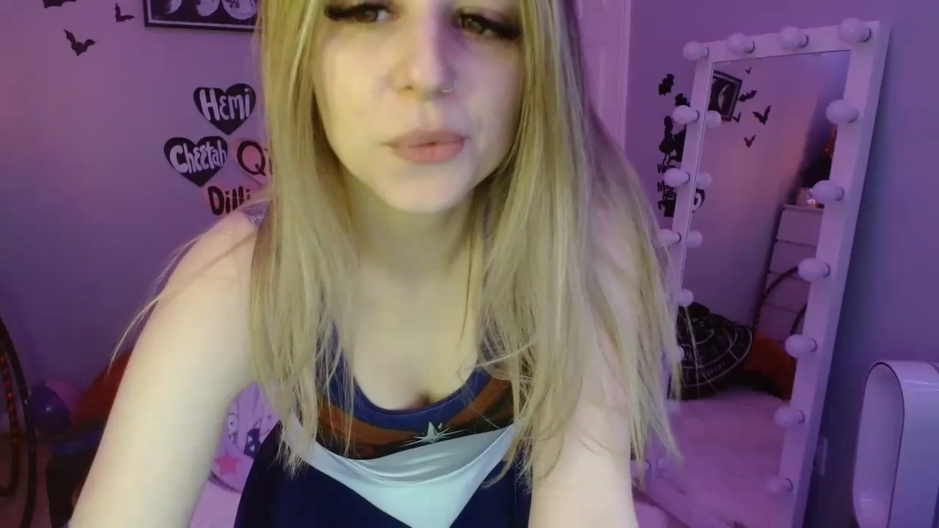 Gallery image thumbnail from Serafina's myfreecams stream on, 03/17/2023, 06:58 image 17 of 20