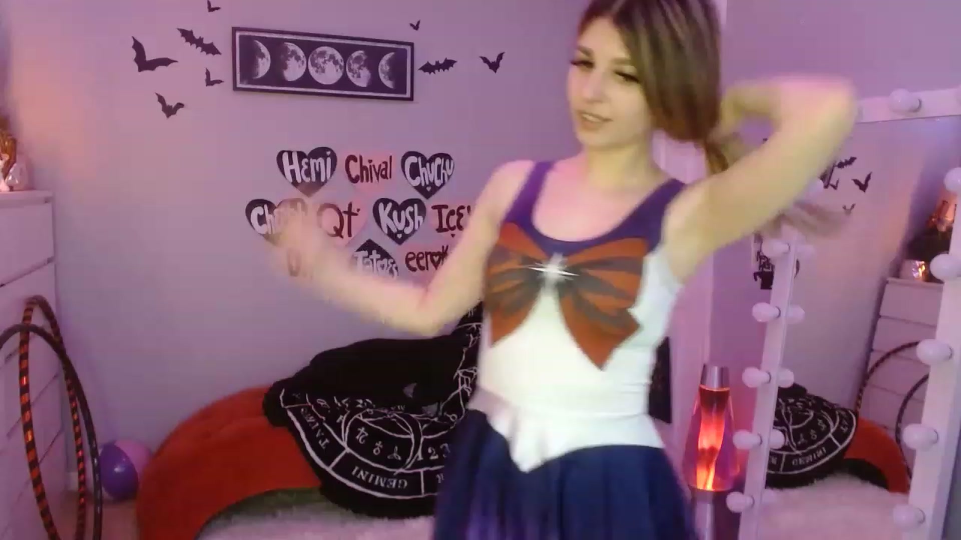 Gallery image thumbnail from Serafina's myfreecams stream on, 03/17/2023, 06:58 image 10 of 20