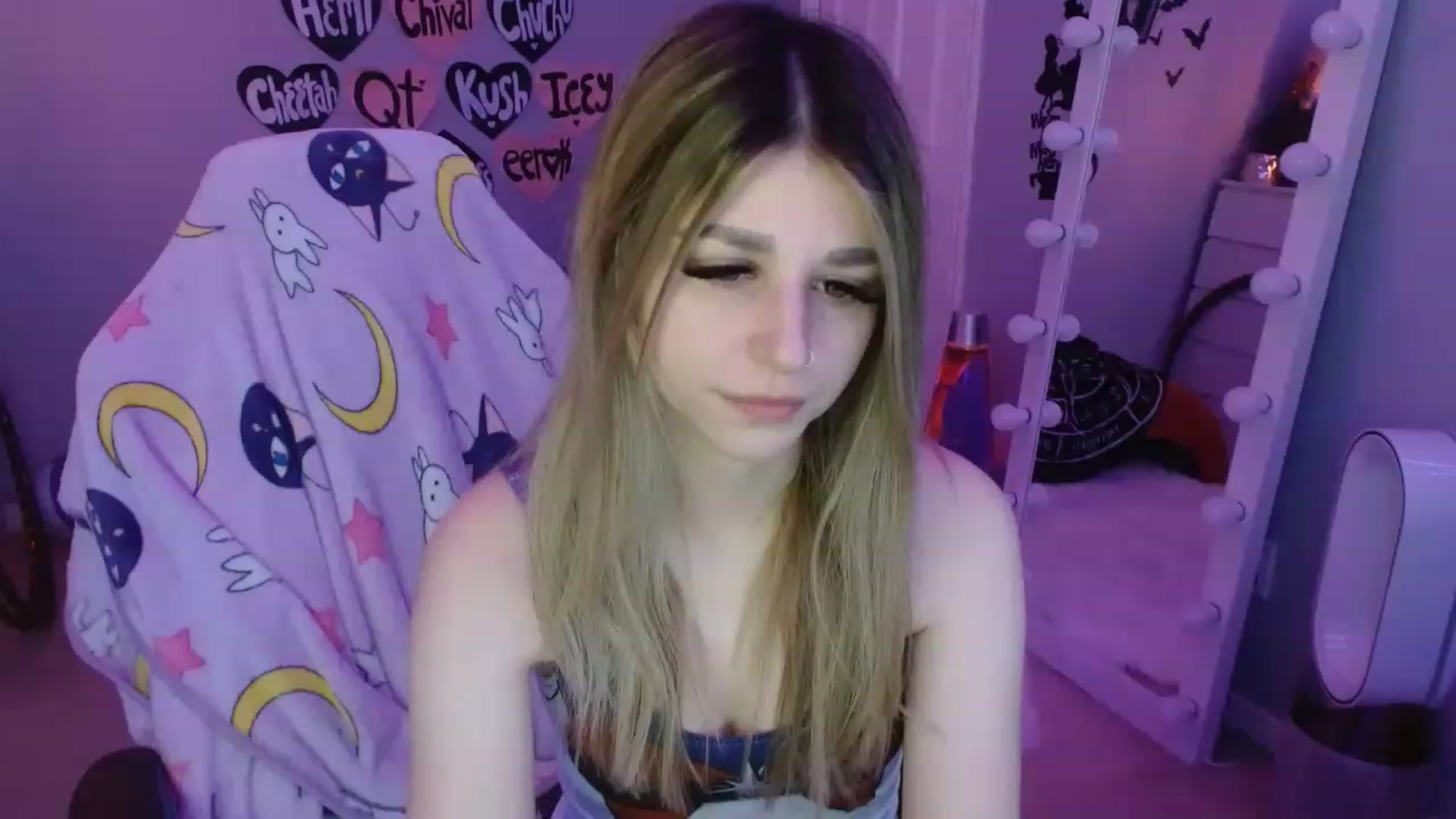 Gallery image thumbnail from Serafina's myfreecams stream on, 03/17/2023, 06:58 image 8 of 20