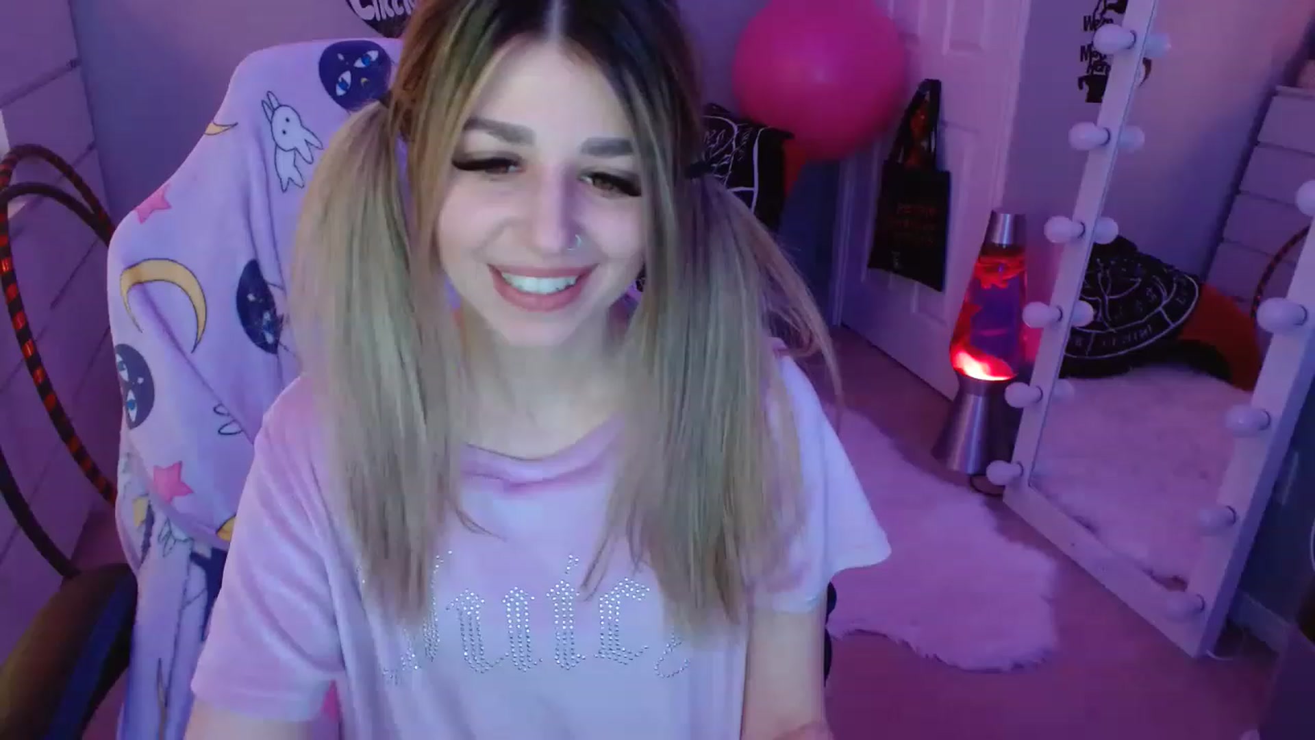 Gallery image thumbnail from Serafina's myfreecams stream on, 03/18/2023, 05:47 image 7 of 20
