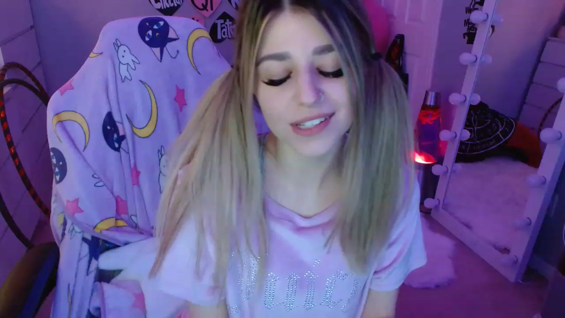 Gallery image thumbnail from Serafina's myfreecams stream on, 03/18/2023, 05:47 image 8 of 20