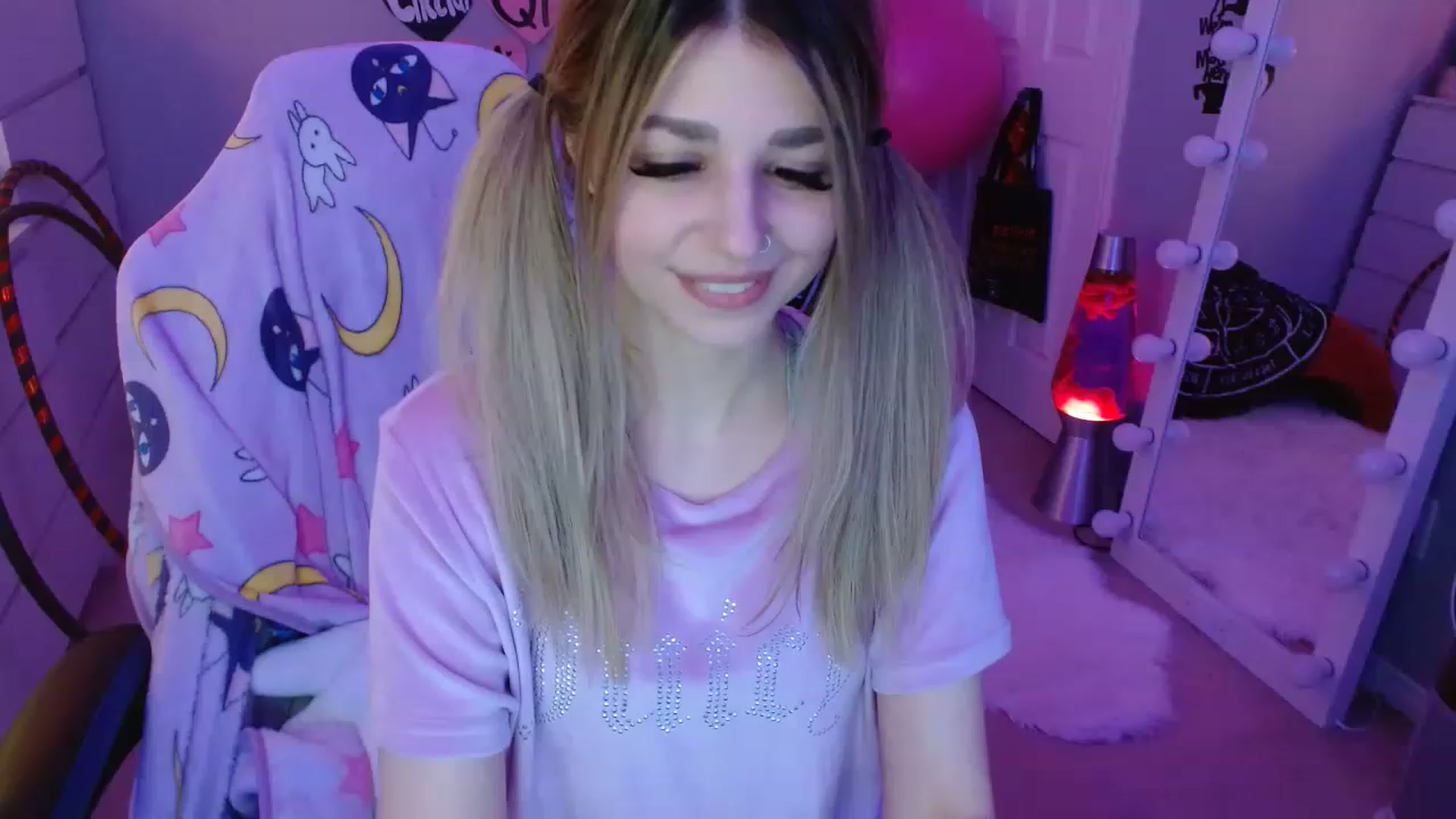 Gallery image thumbnail from Serafina's myfreecams stream on, 03/18/2023, 05:47 image 9 of 20