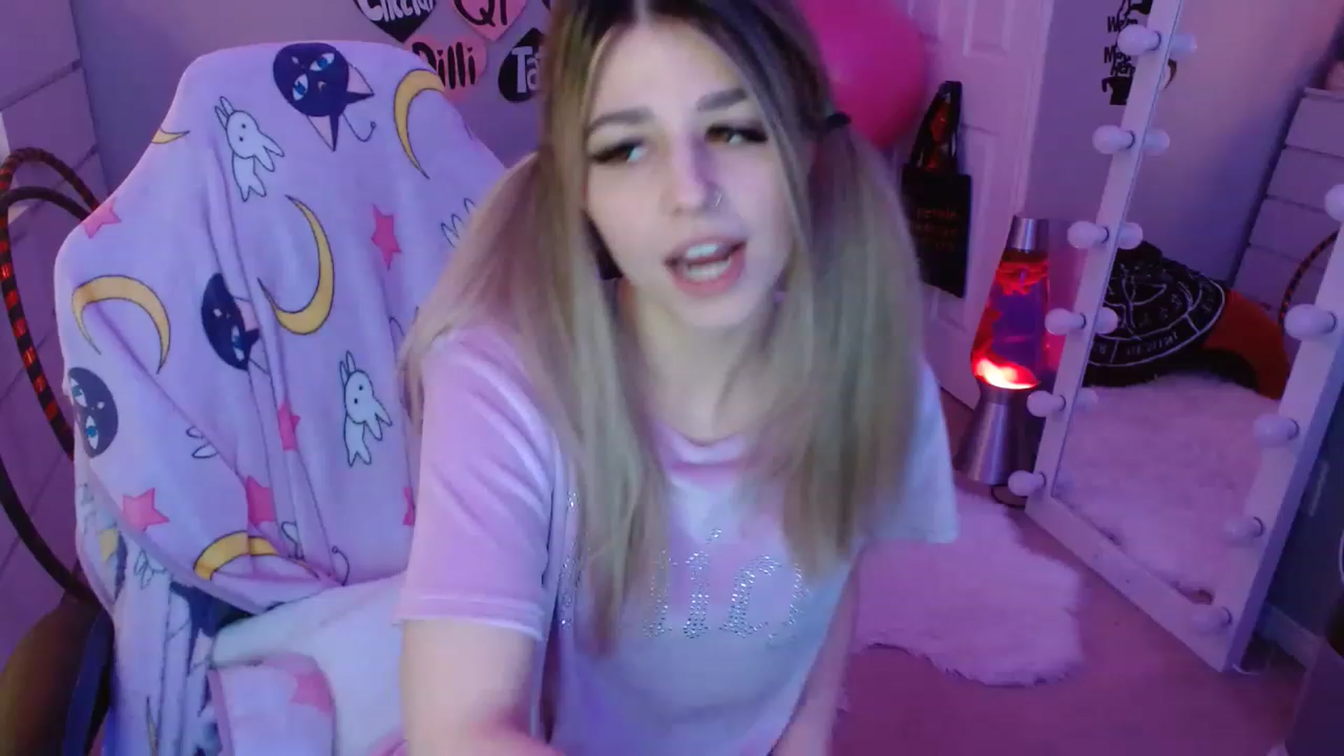 Gallery image thumbnail from Serafina's myfreecams stream on, 03/18/2023, 05:47 image 5 of 20