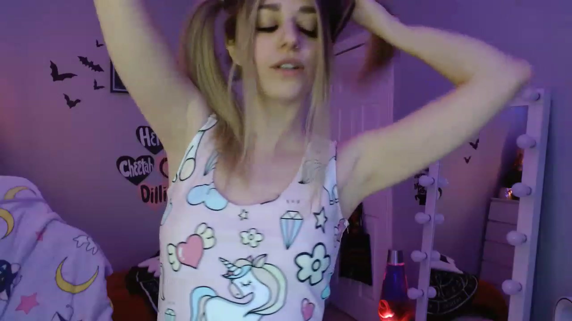 Gallery image thumbnail from Serafina's myfreecams stream on, 03/19/2023, 08:20 image 9 of 20