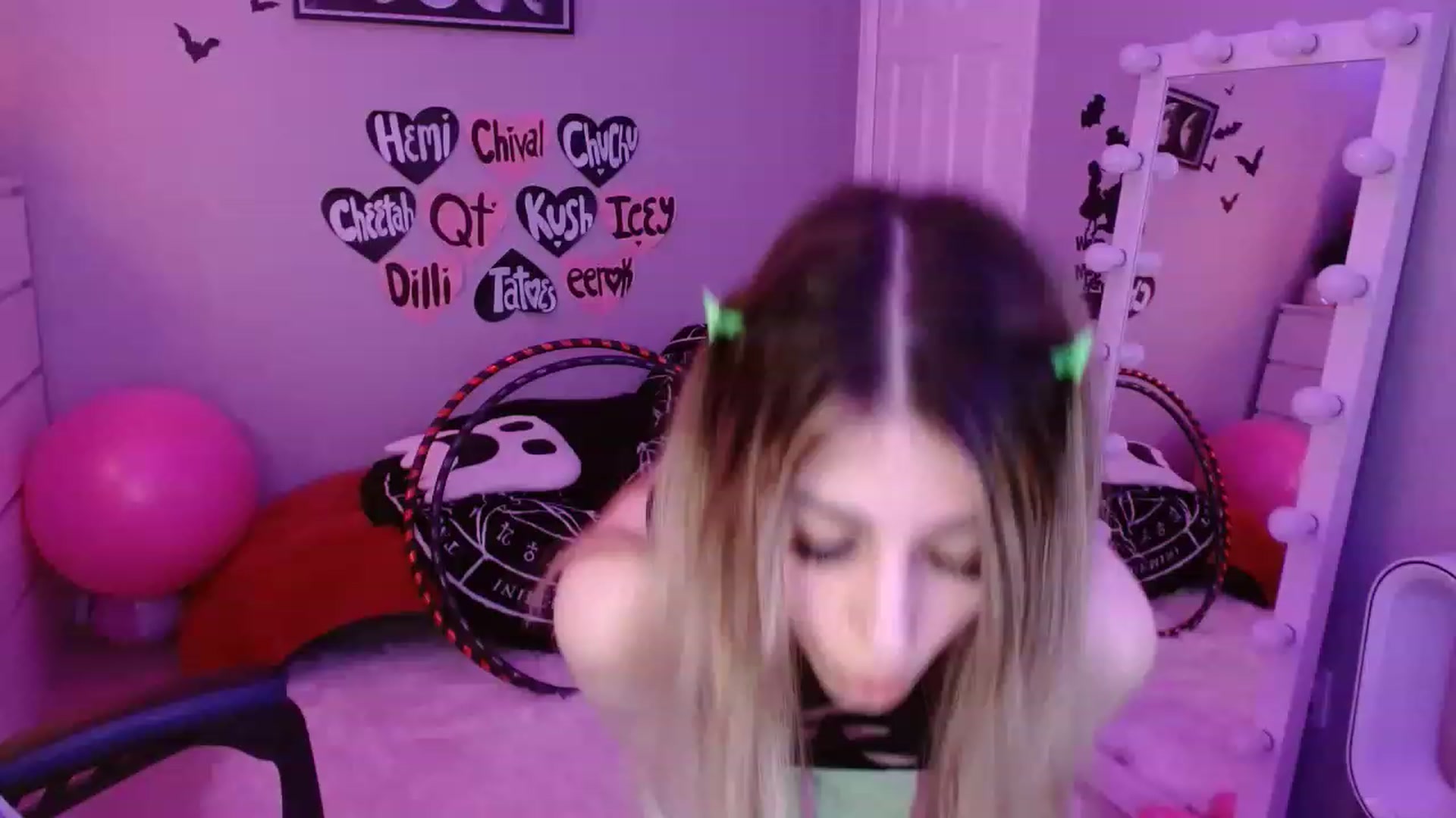 Gallery image thumbnail from Serafina's myfreecams stream on, 03/24/2023, 01:55 image 6 of 20