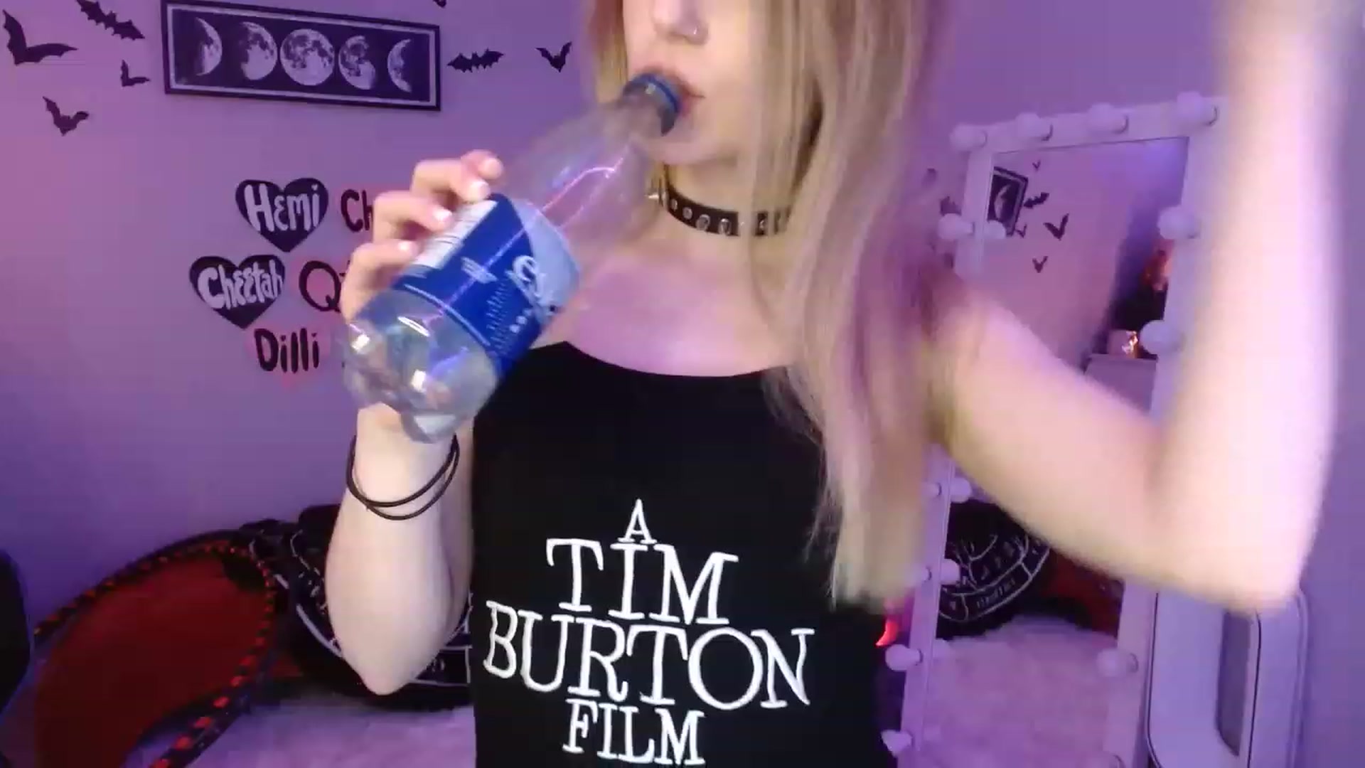 Gallery image thumbnail from Serafina's myfreecams stream on, 03/25/2023, 04:19 image 12 of 20