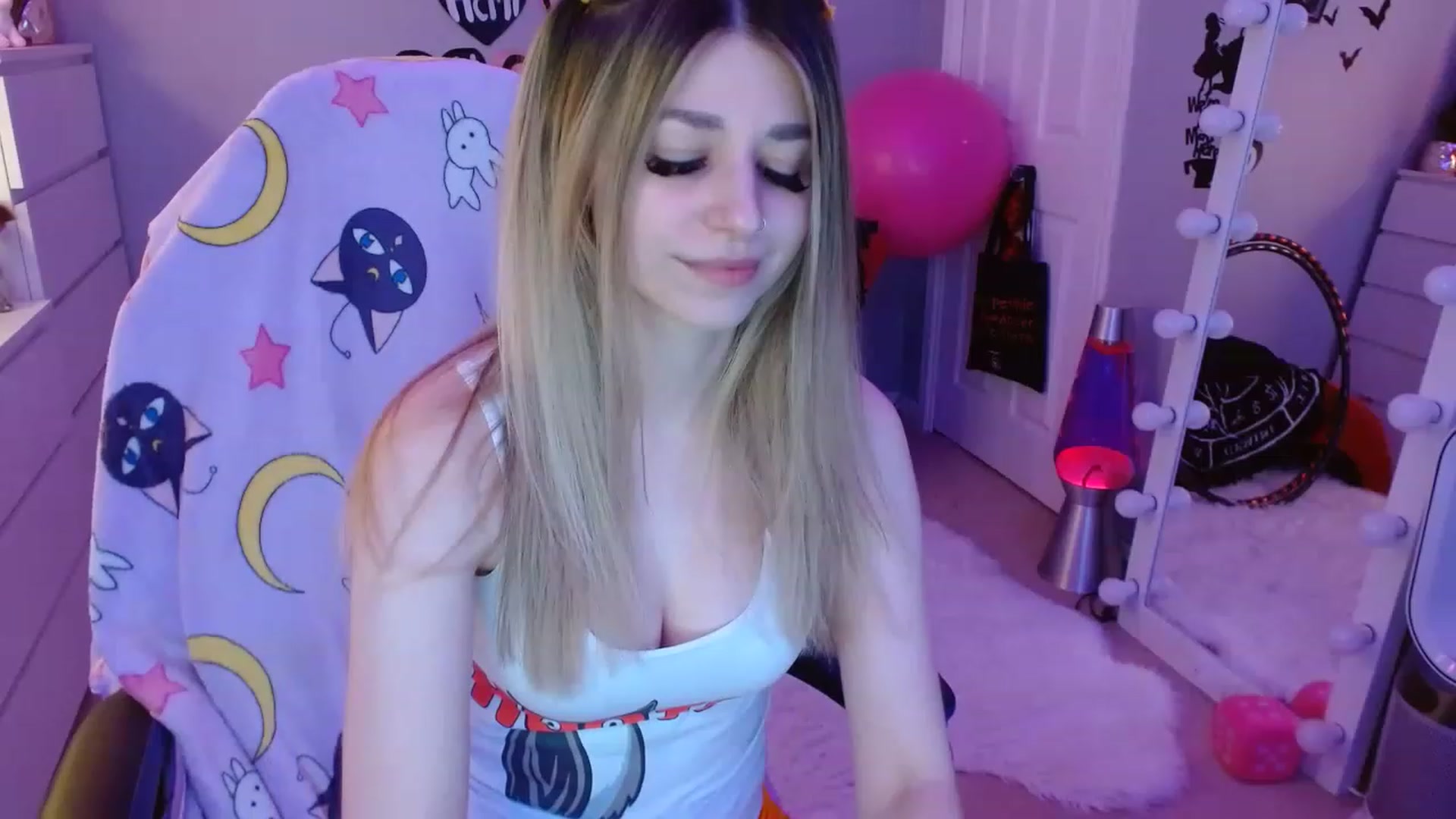 Gallery image thumbnail from Serafina's myfreecams stream on, 03/26/2023, 01:45 image 5 of 20