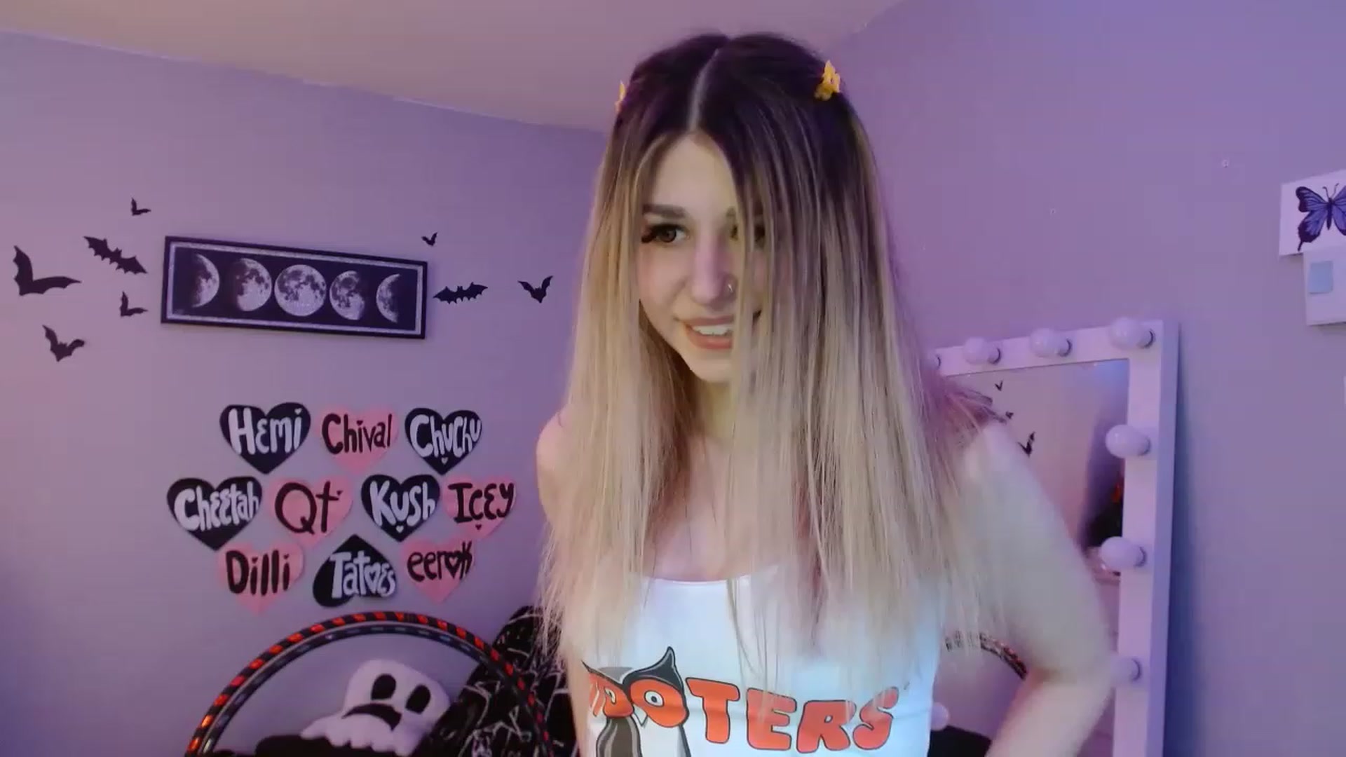 Gallery image thumbnail from Serafina's myfreecams stream on, 03/26/2023, 01:45 image 11 of 20