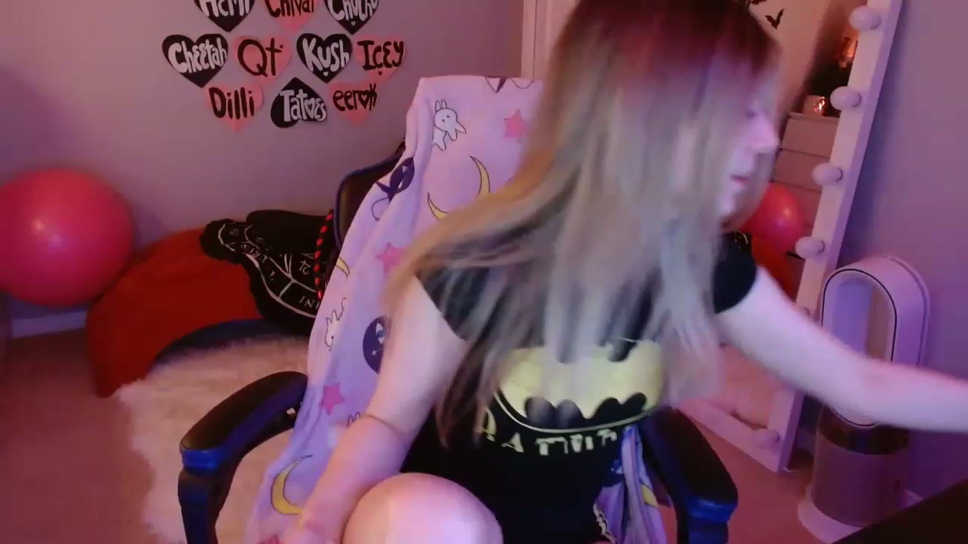 Gallery image thumbnail from Serafina's myfreecams stream on, 03/28/2023, 04:44 image 4 of 20