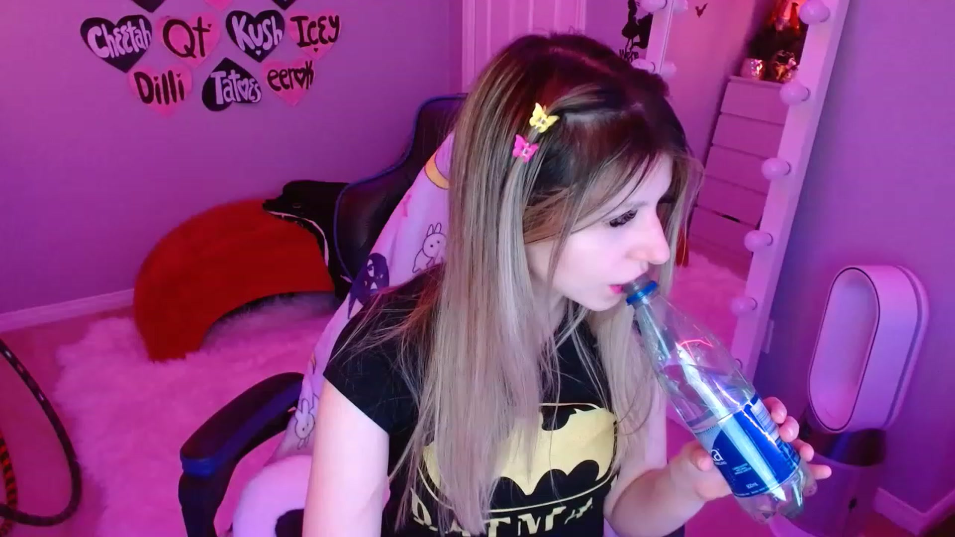Gallery image thumbnail from Serafina's myfreecams stream on, 03/28/2023, 05:52 image 18 of 20