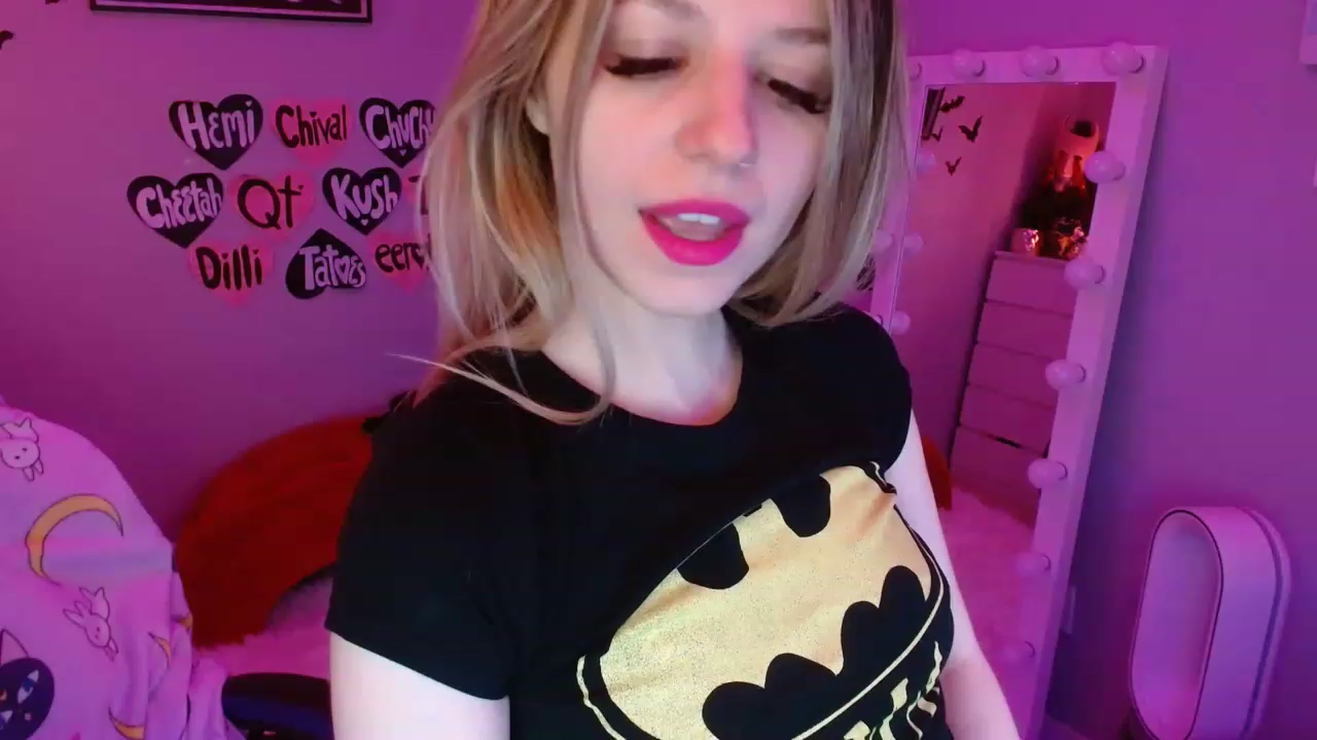 Gallery image thumbnail from Serafina's myfreecams stream on, 03/28/2023, 05:52 image 19 of 20