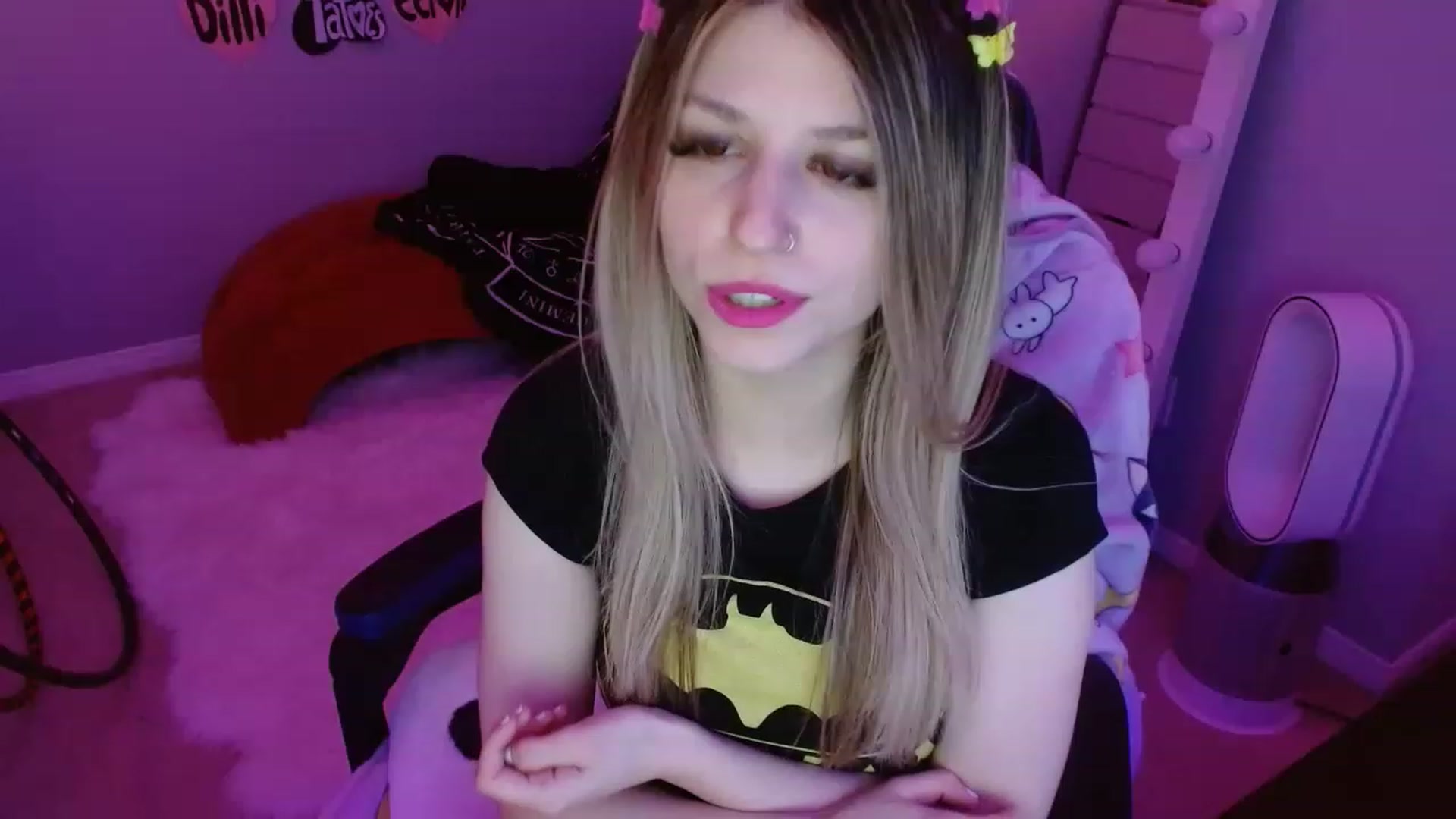 Gallery image thumbnail from Serafina's myfreecams stream on, 03/28/2023, 08:05 image 4 of 20
