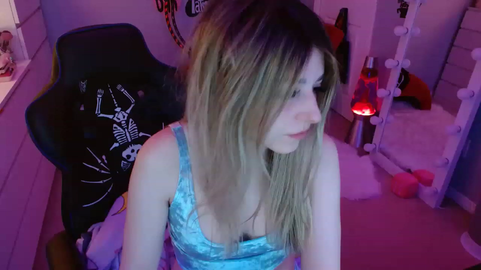 Gallery image thumbnail from Serafina's myfreecams stream on, 03/29/2023, 03:46 image 6 of 20