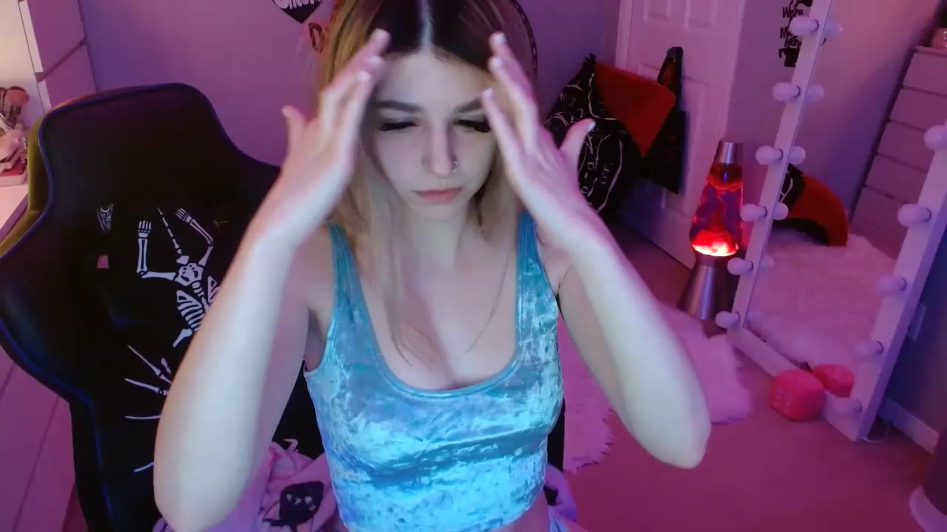 Gallery image thumbnail from Serafina's myfreecams stream on, 03/29/2023, 03:46 image 11 of 20
