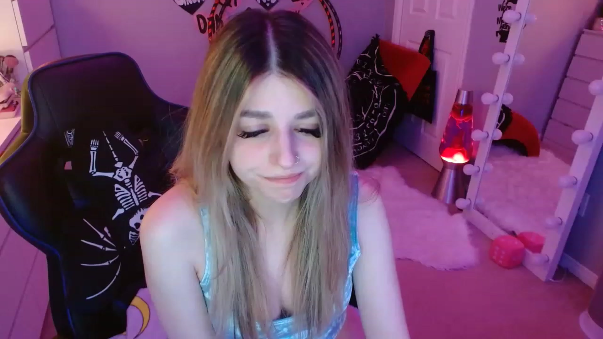 Gallery image thumbnail from Serafina's myfreecams stream on, 03/29/2023, 03:46 image 20 of 20