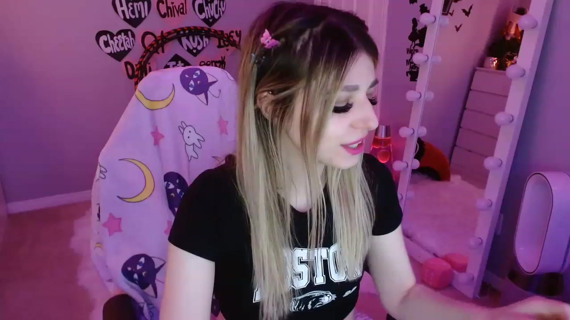 Gallery image thumbnail from Serafina's myfreecams stream on, 03/31/2023, 04:20 image 20 of 20
