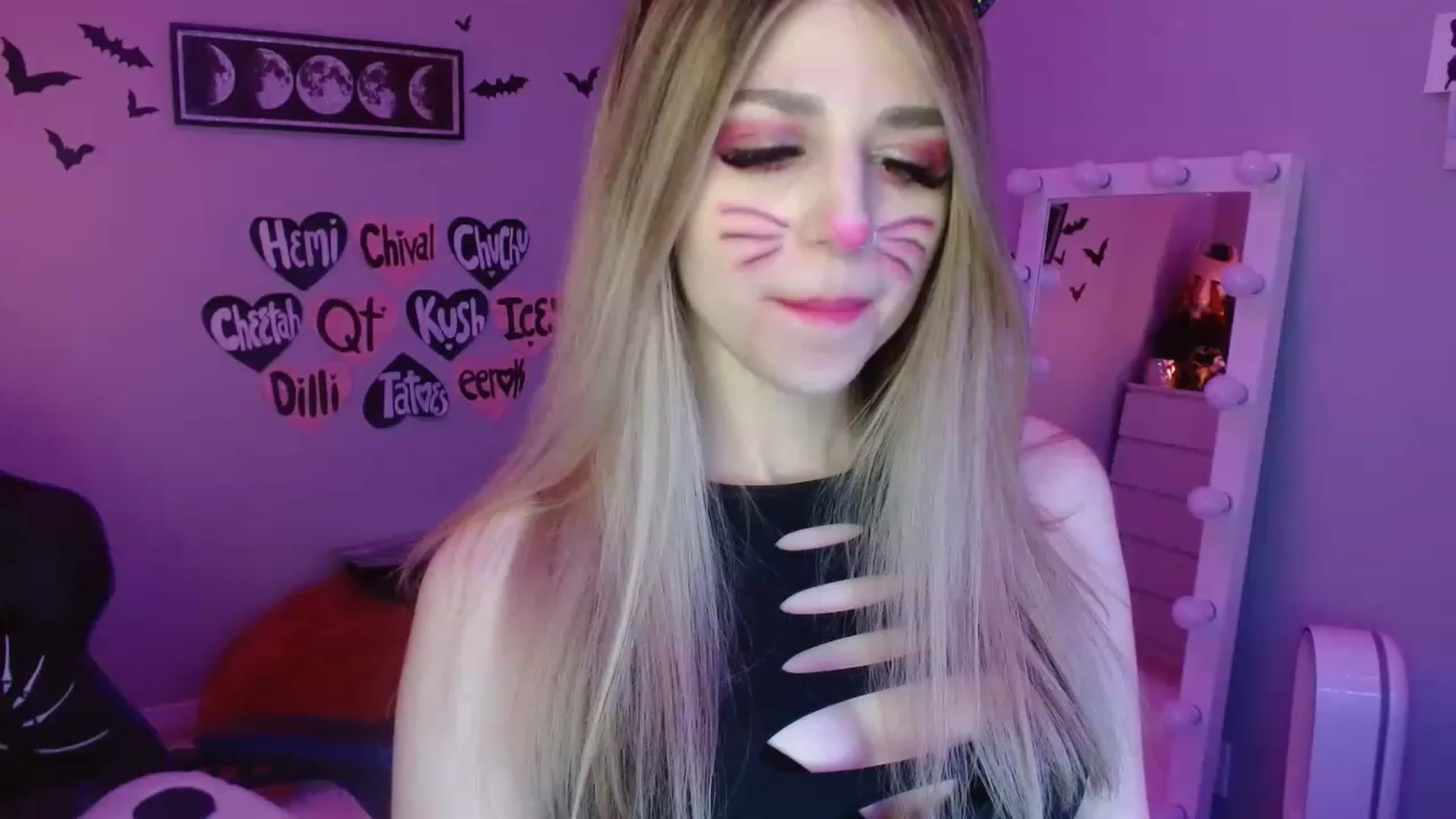 Gallery image thumbnail from Serafina's myfreecams stream on, 04/02/2023, 06:44 image 17 of 20