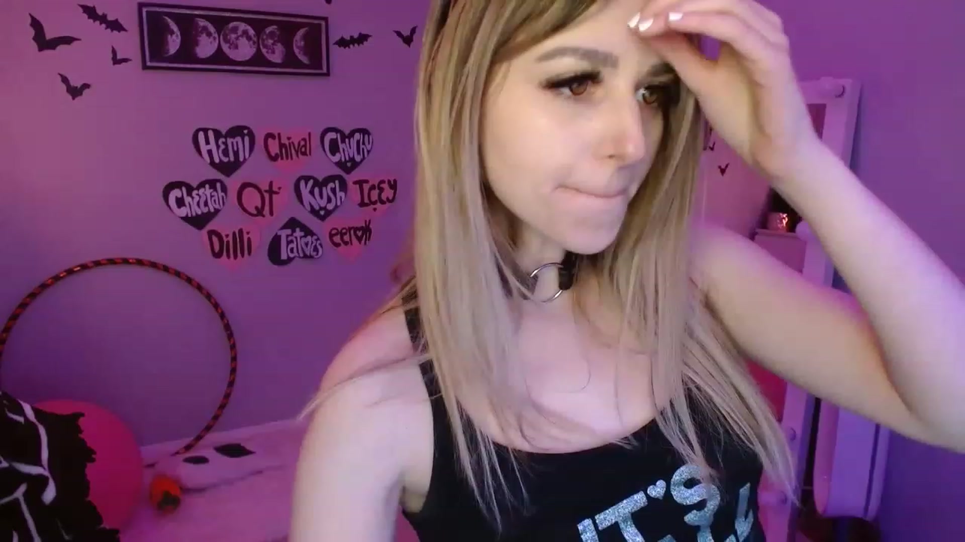 Gallery image thumbnail from Serafina's myfreecams stream on, 04/04/2023, 07:53 image 19 of 20