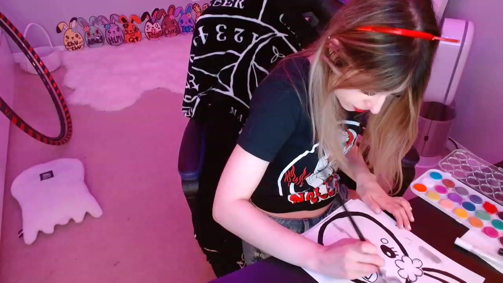 Gallery image thumbnail from Serafina's myfreecams stream on, 04/09/2023, 07:16 image 5 of 20