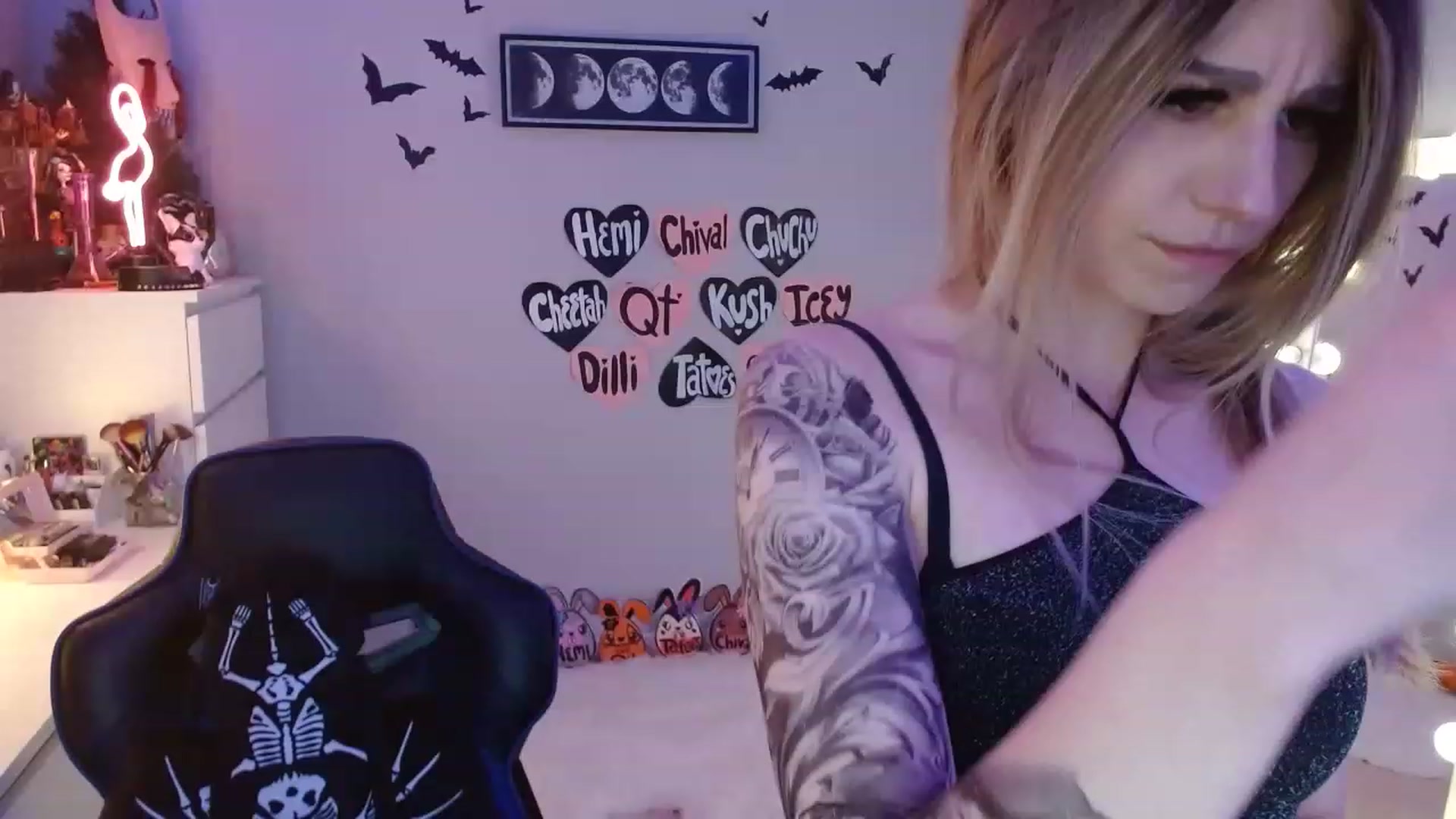 Gallery image thumbnail from Serafina's myfreecams stream on, 04/23/2023, 03:01 image 1 of 20