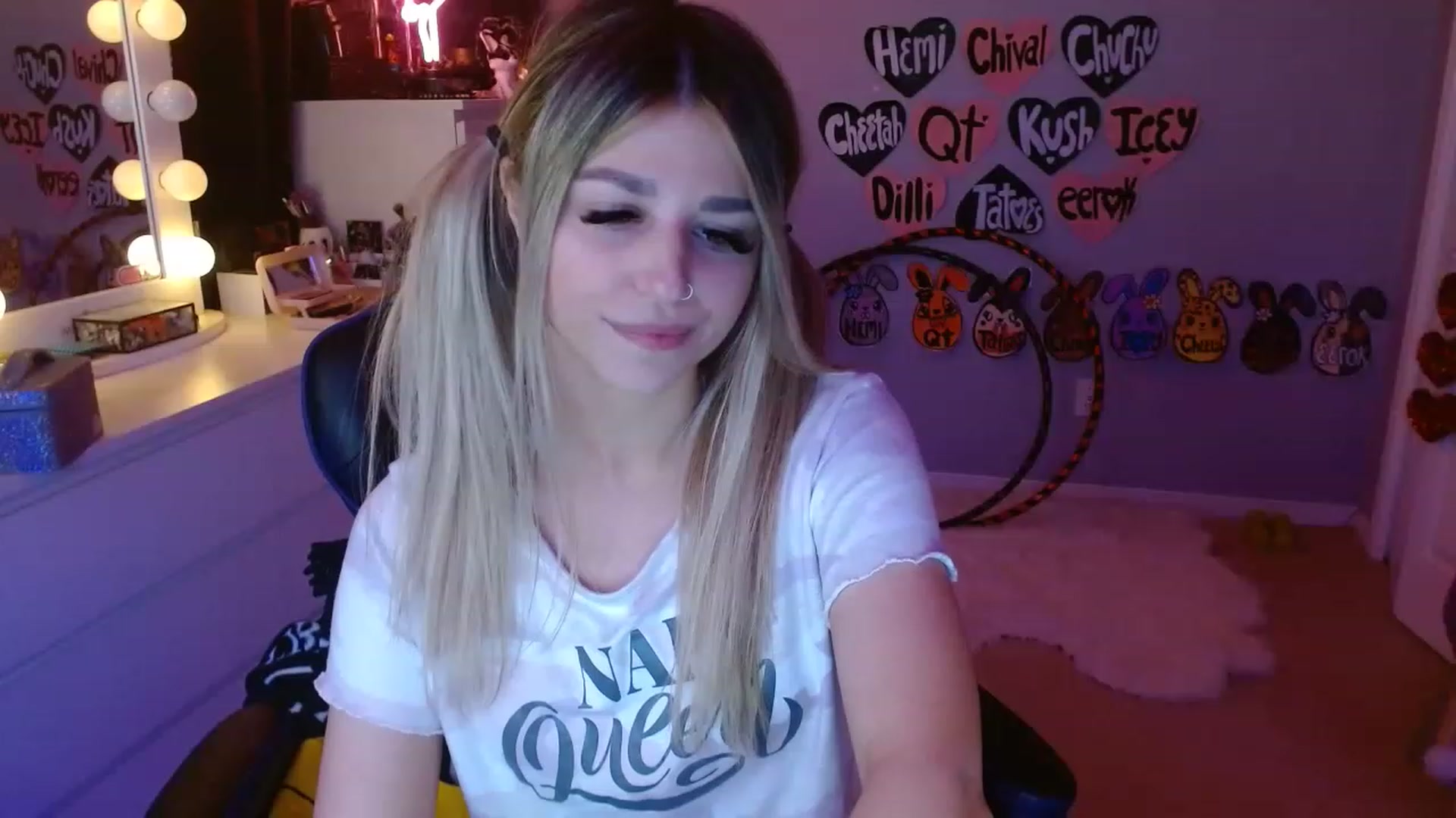 Gallery image thumbnail from Serafina's myfreecams stream on, 05/12/2023, 03:08 image 14 of 20