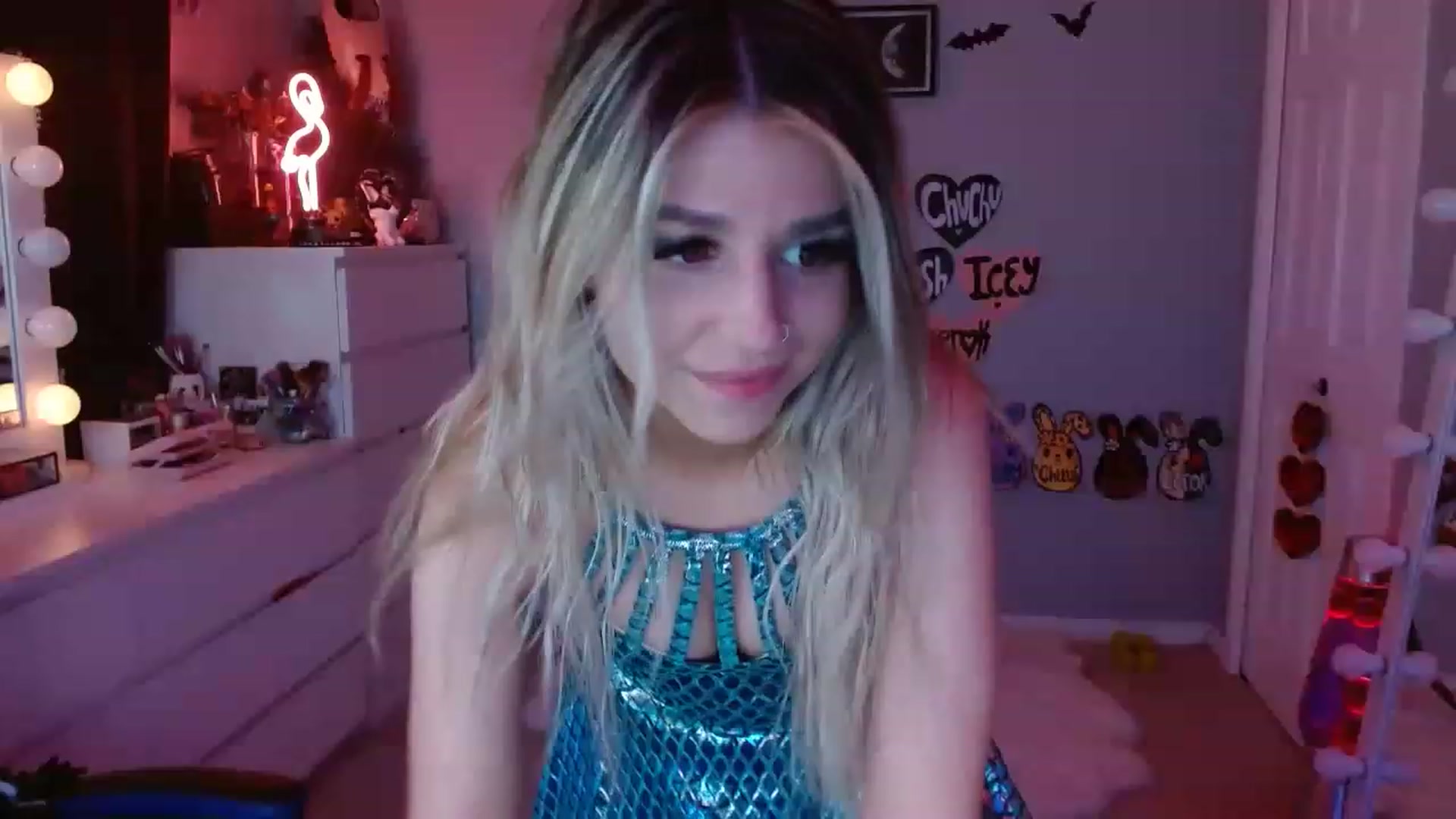 Gallery image thumbnail from Serafina's myfreecams stream on, 05/15/2023, 04:20 image 18 of 20
