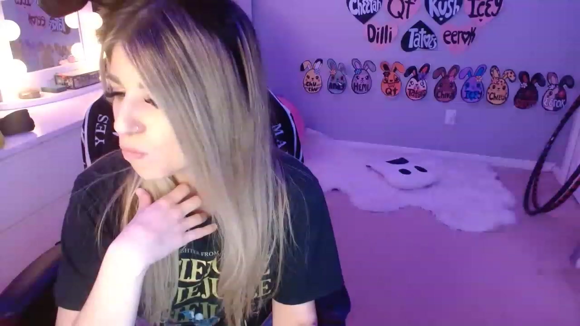 Gallery image thumbnail from Serafina's myfreecams stream on, 06/04/2023, 05:53 image 2 of 20