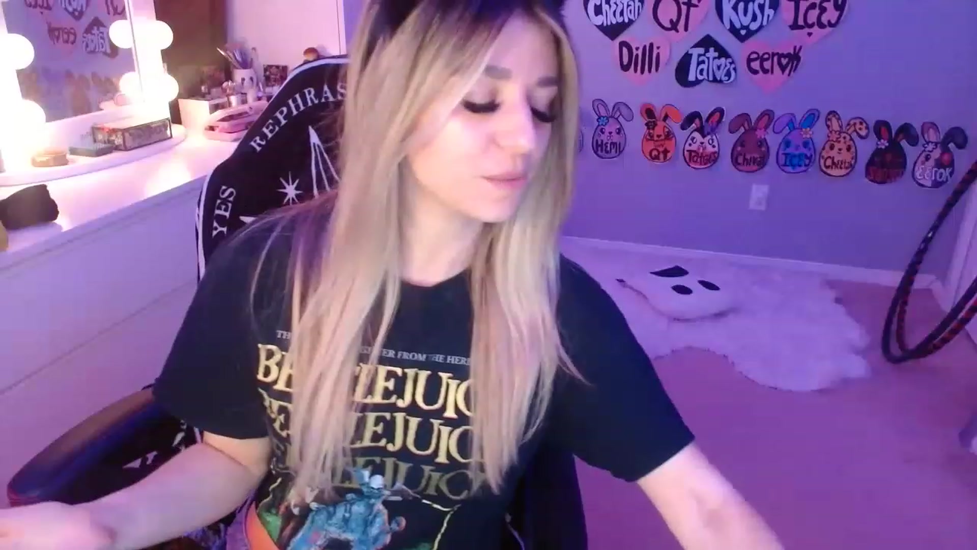 Gallery image thumbnail from Serafina's myfreecams stream on, 06/04/2023, 05:53 image 4 of 20