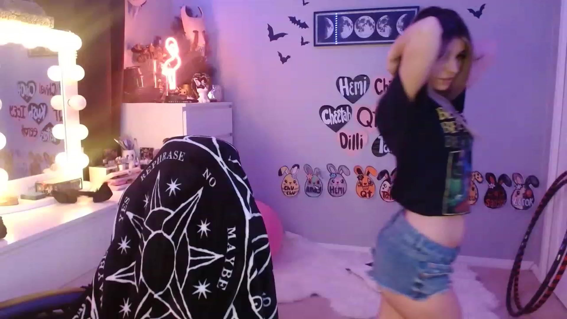 Gallery image thumbnail from Serafina's myfreecams stream on, 06/04/2023, 05:53 image 20 of 20