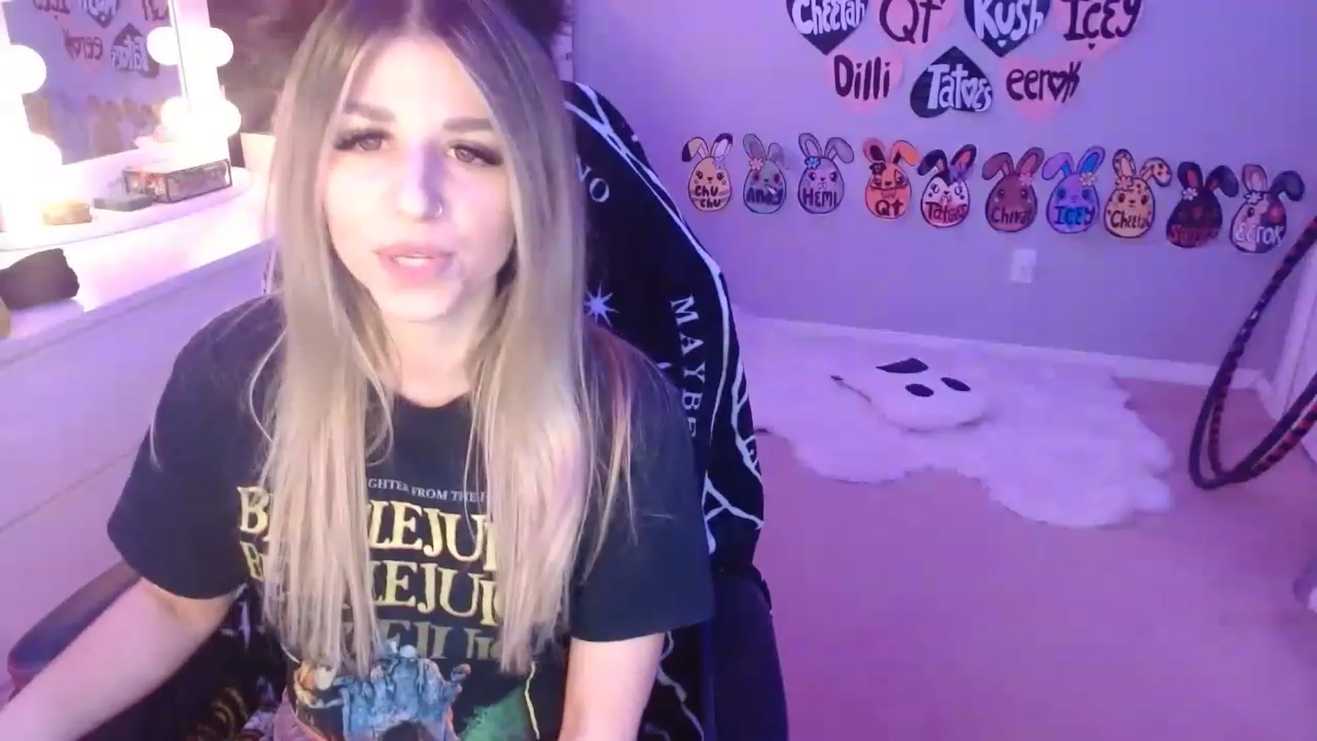 Gallery image thumbnail from Serafina's myfreecams stream on, 06/04/2023, 05:53 image 6 of 20
