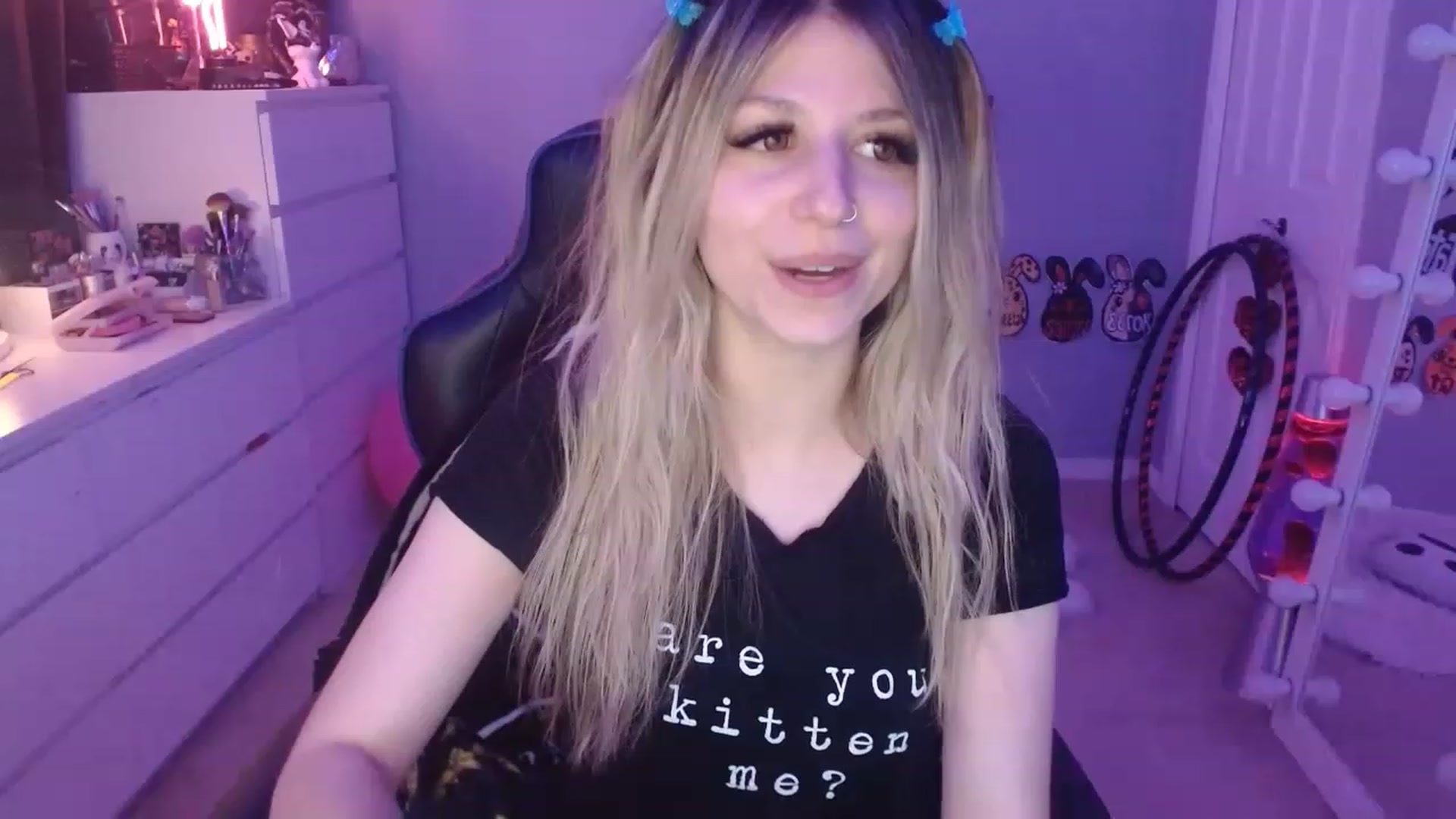 Gallery image thumbnail from Serafina's myfreecams stream on, 06/05/2023, 06:33 image 3 of 20