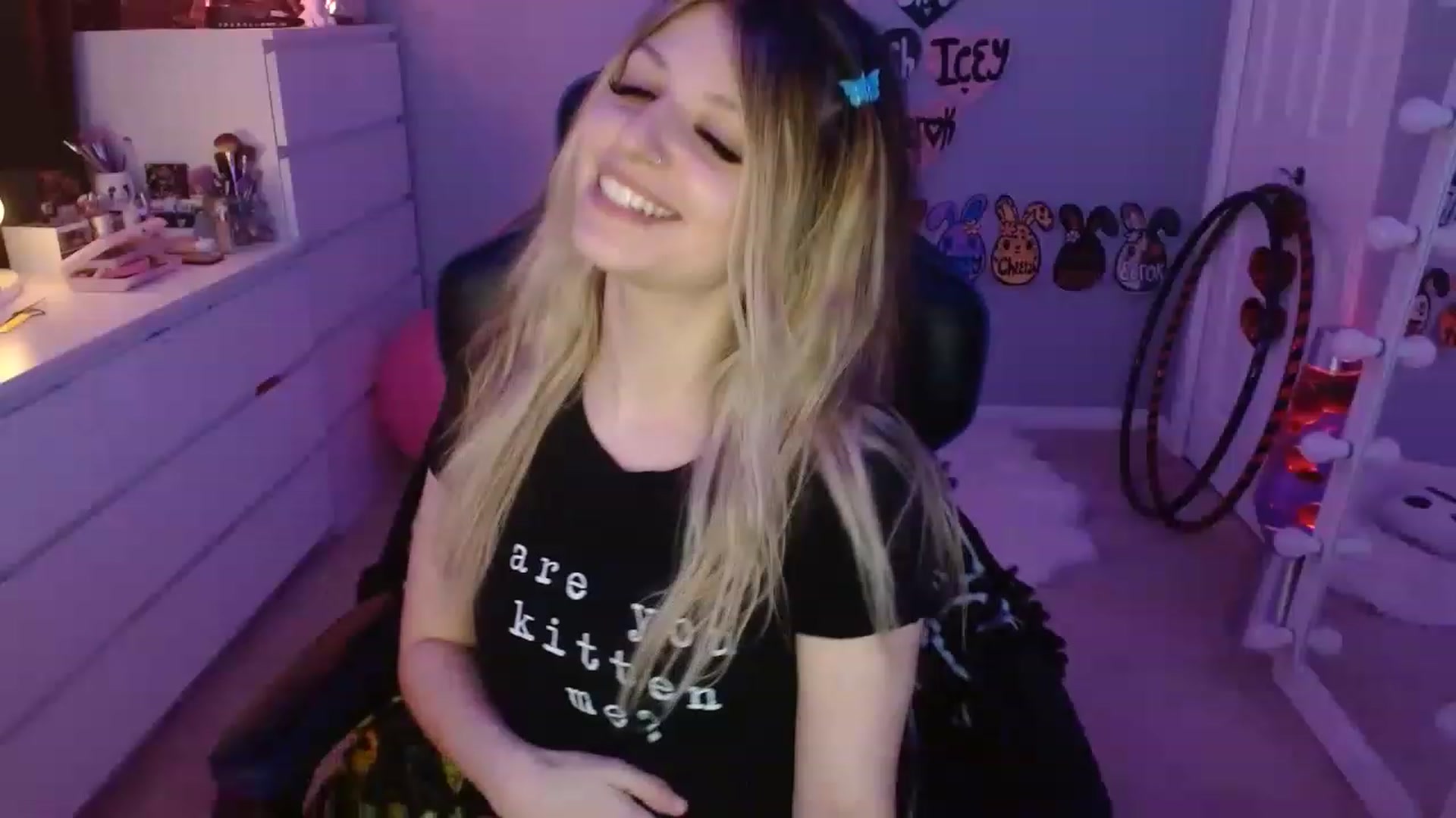 Gallery image thumbnail from Serafina's myfreecams stream on, 06/05/2023, 06:33 image 5 of 20