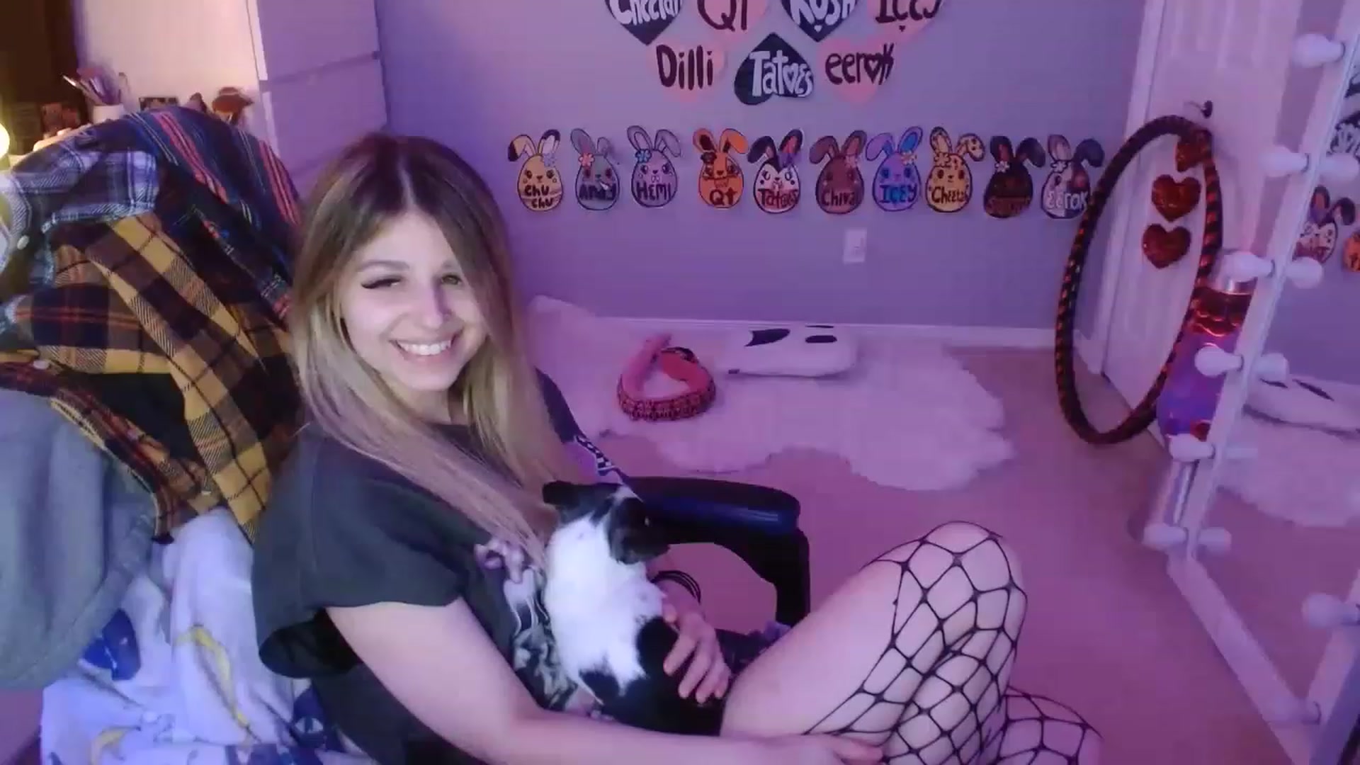 Gallery image thumbnail from Serafina's myfreecams stream on, 06/09/2023, 07:17 image 13 of 20