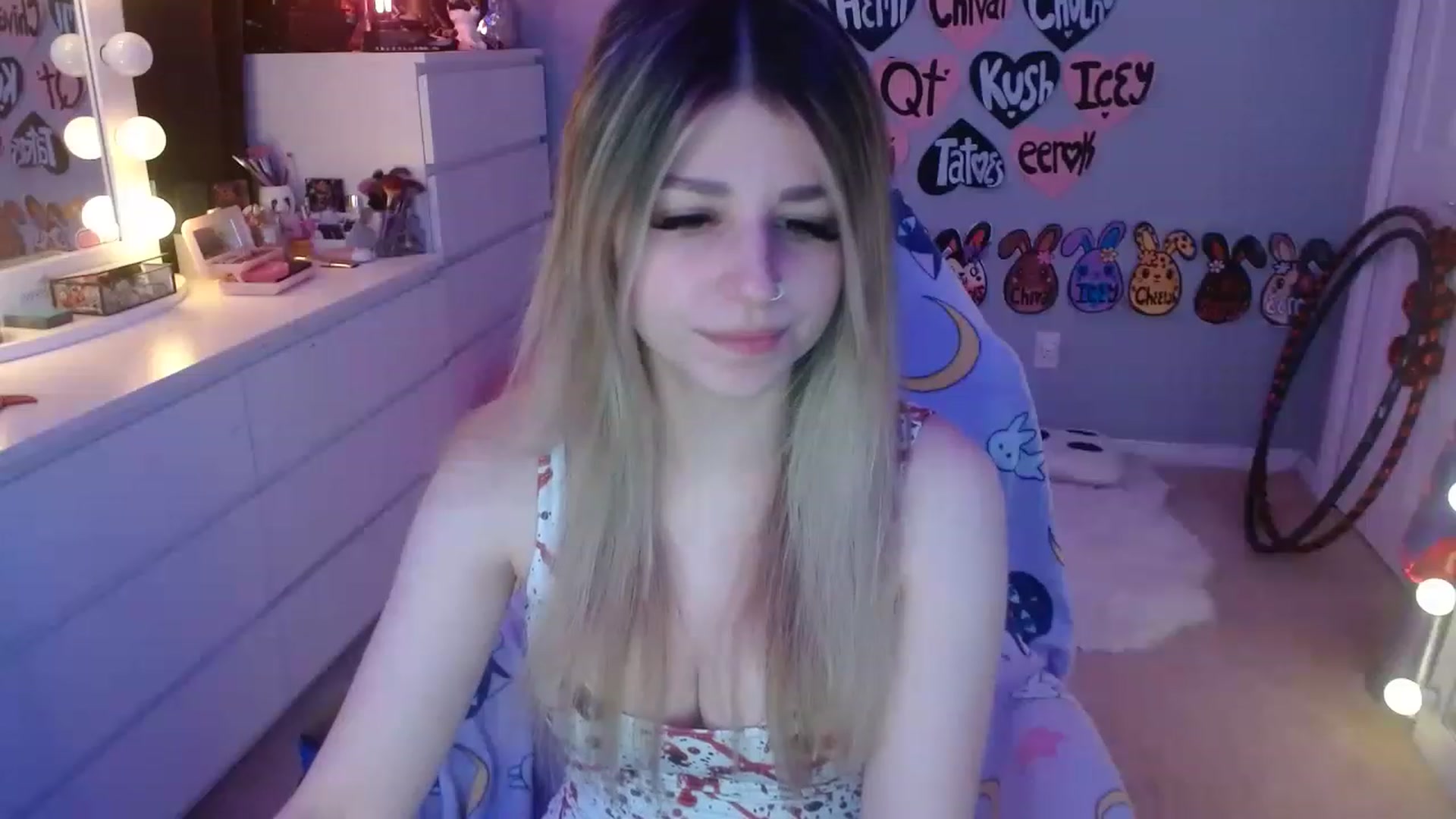 Gallery image thumbnail from Serafina's myfreecams stream on, 06/11/2023, 03:35 image 20 of 20