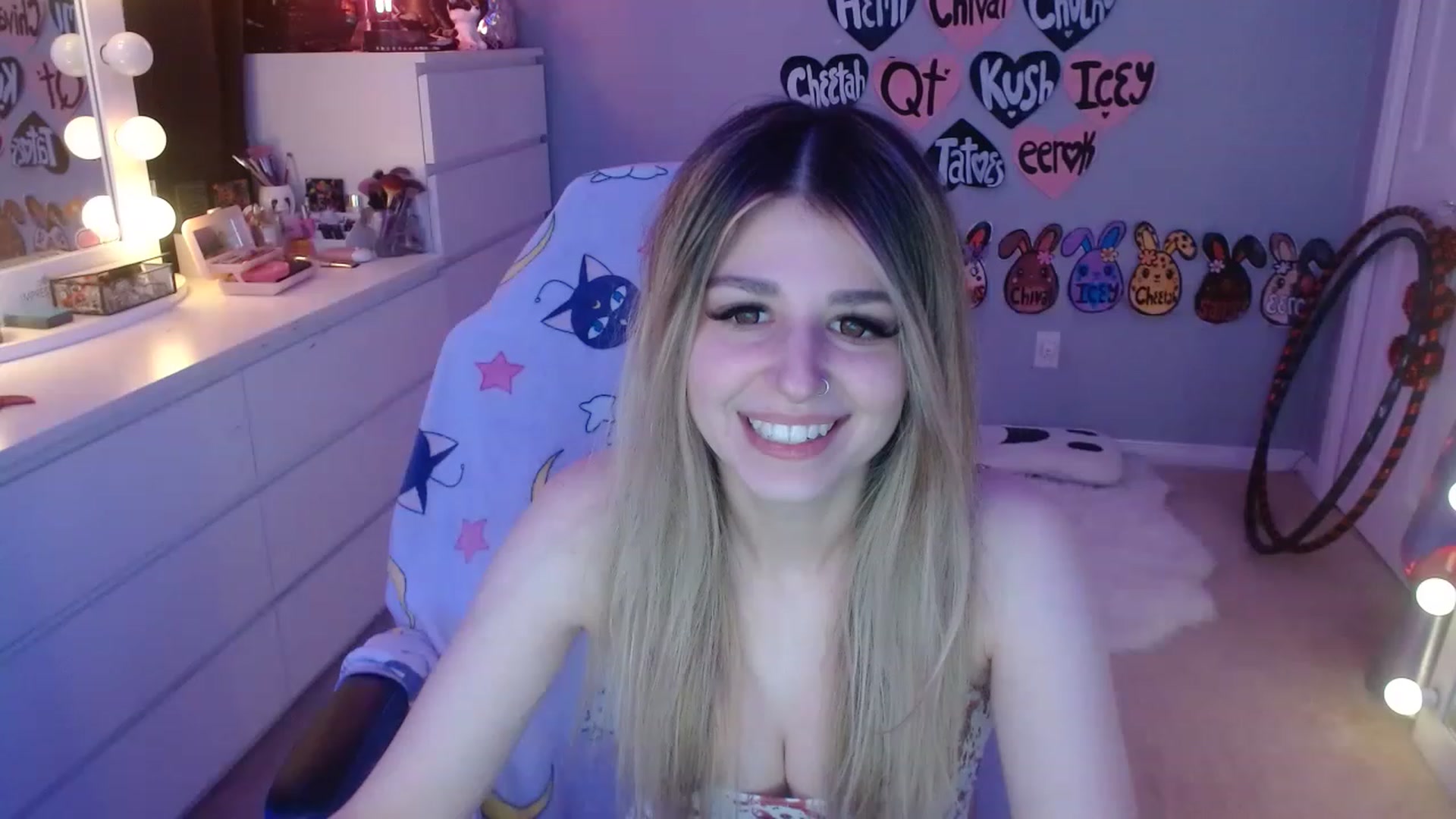 Gallery image thumbnail from Serafina's myfreecams stream on, 06/11/2023, 03:35 image 8 of 20
