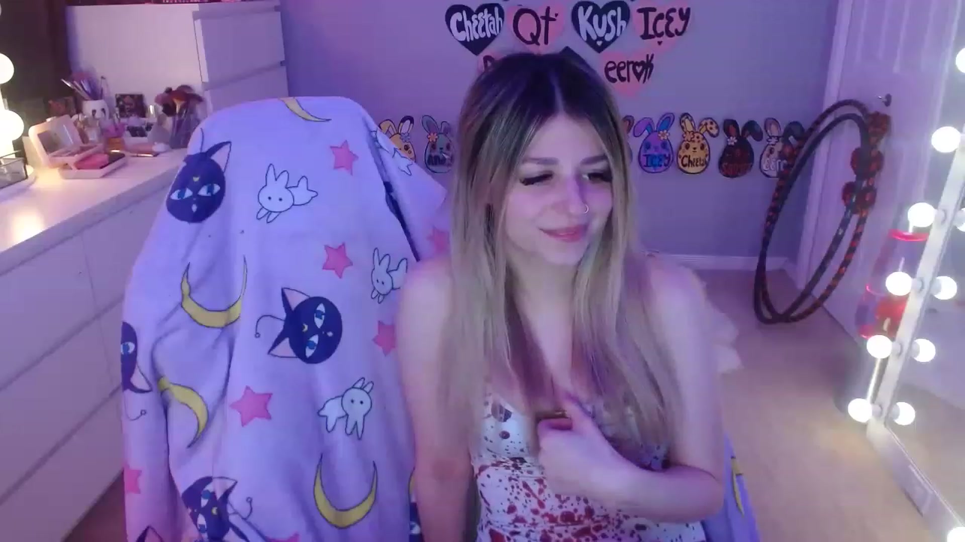 Gallery image thumbnail from Serafina's myfreecams stream on, 06/11/2023, 04:56 image 18 of 20
