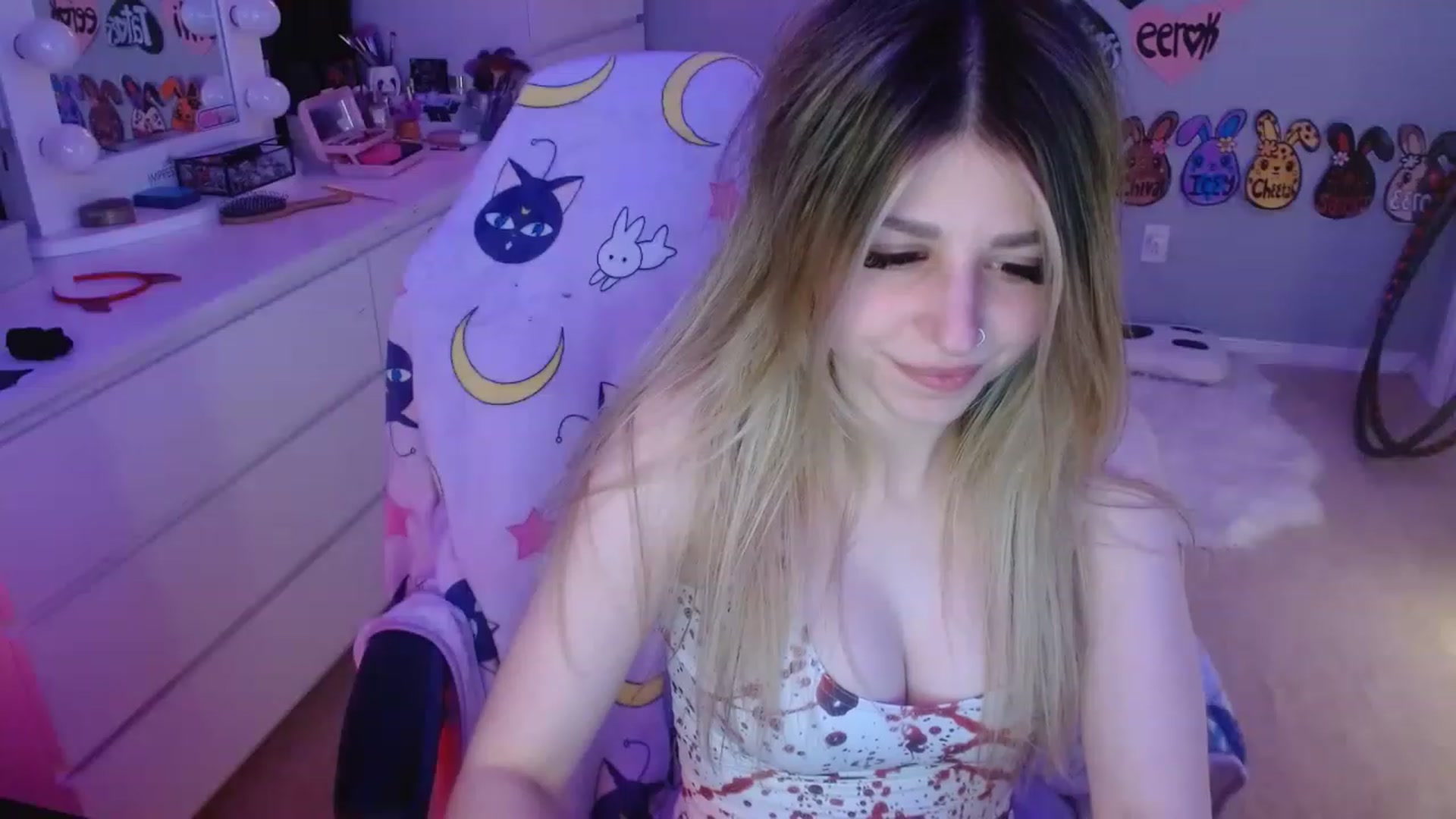 Gallery image thumbnail from Serafina's myfreecams stream on, 06/11/2023, 06:06 image 10 of 20