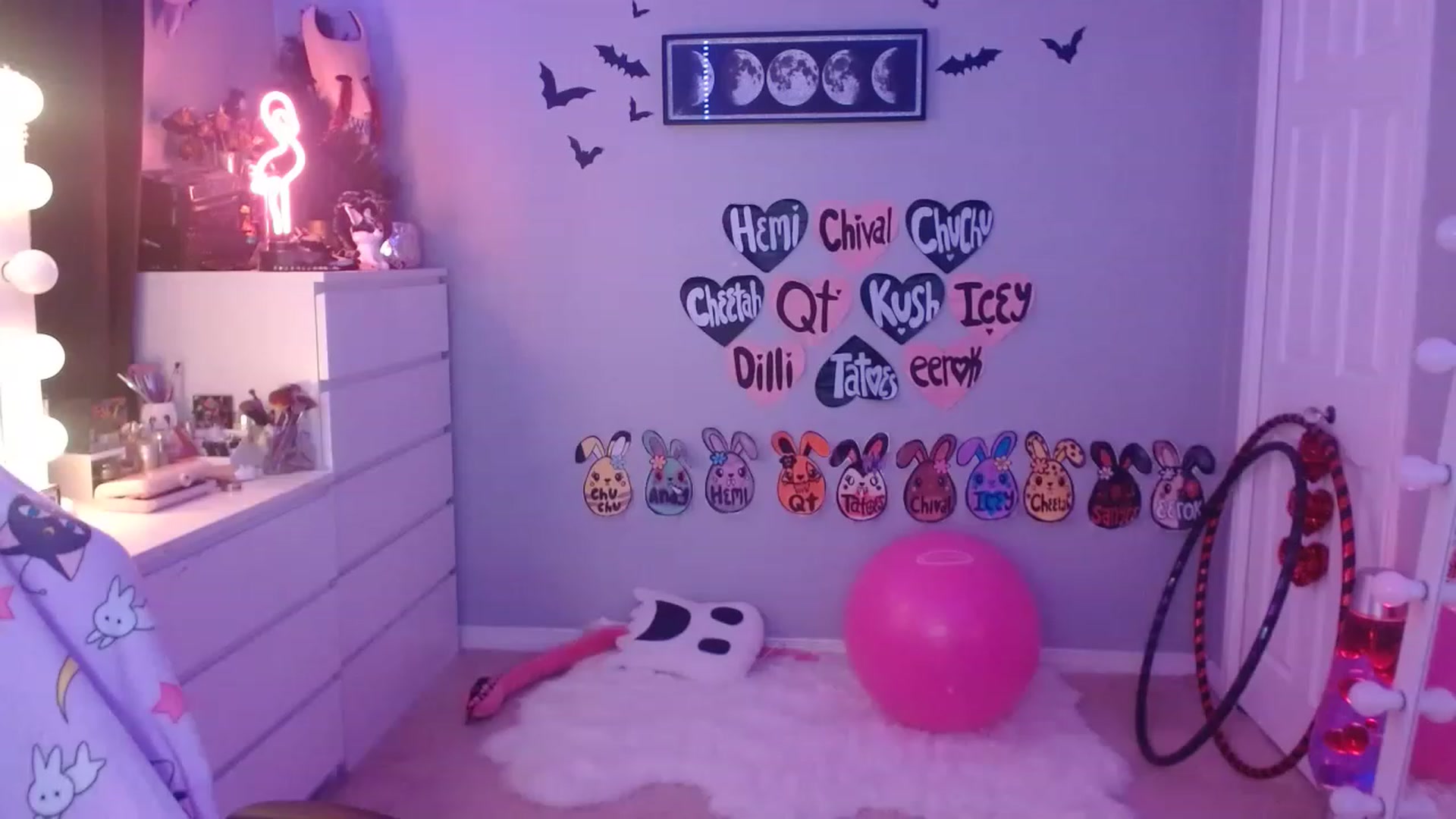 Gallery image thumbnail from Serafina's myfreecams stream on, 06/12/2023, 06:00 image 5 of 20