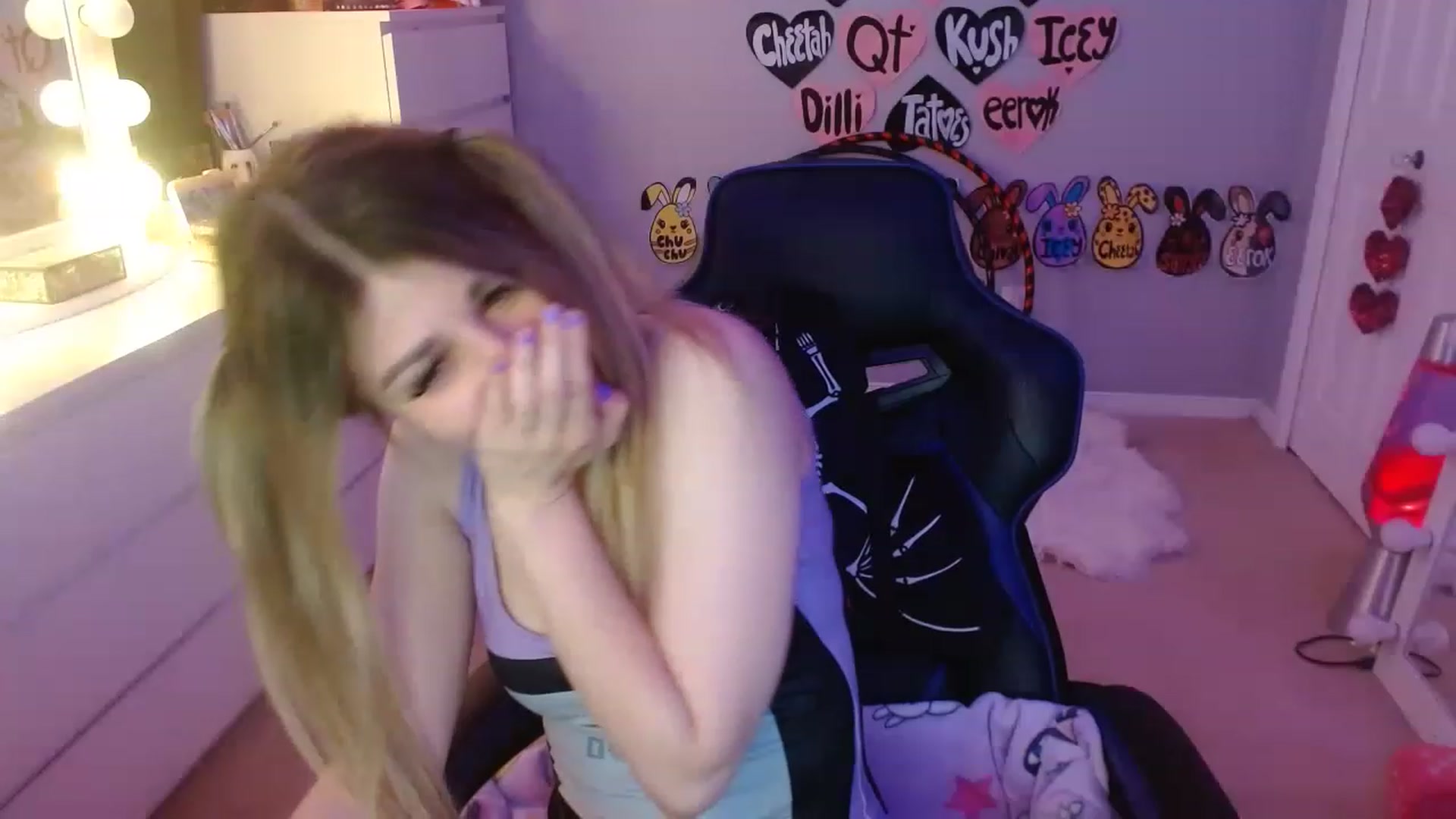 Gallery image thumbnail from Serafina's myfreecams stream on, 06/26/2023, 04:04 image 9 of 20