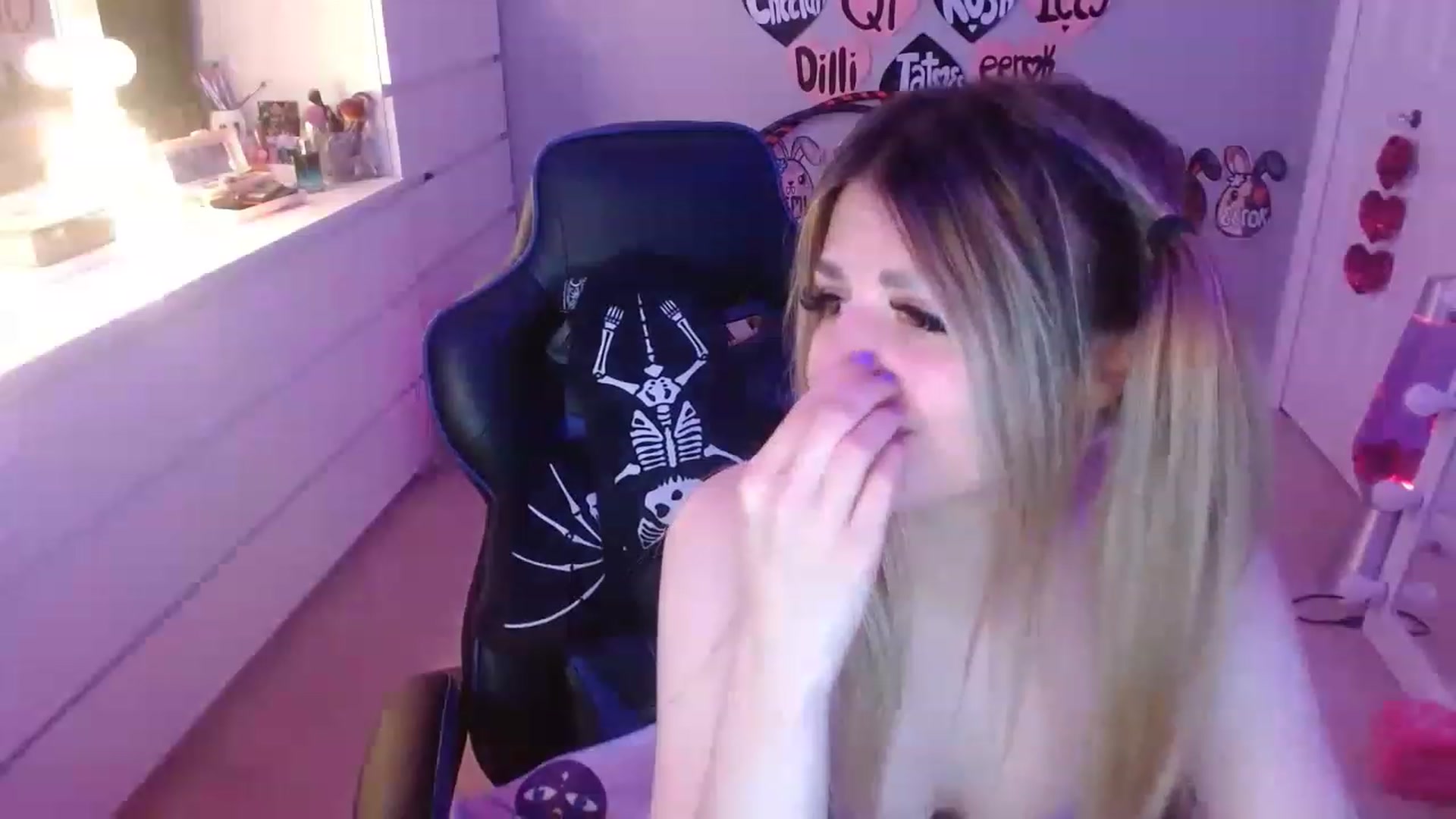 Gallery image thumbnail from Serafina's myfreecams stream on, 06/26/2023, 05:04 image 8 of 20
