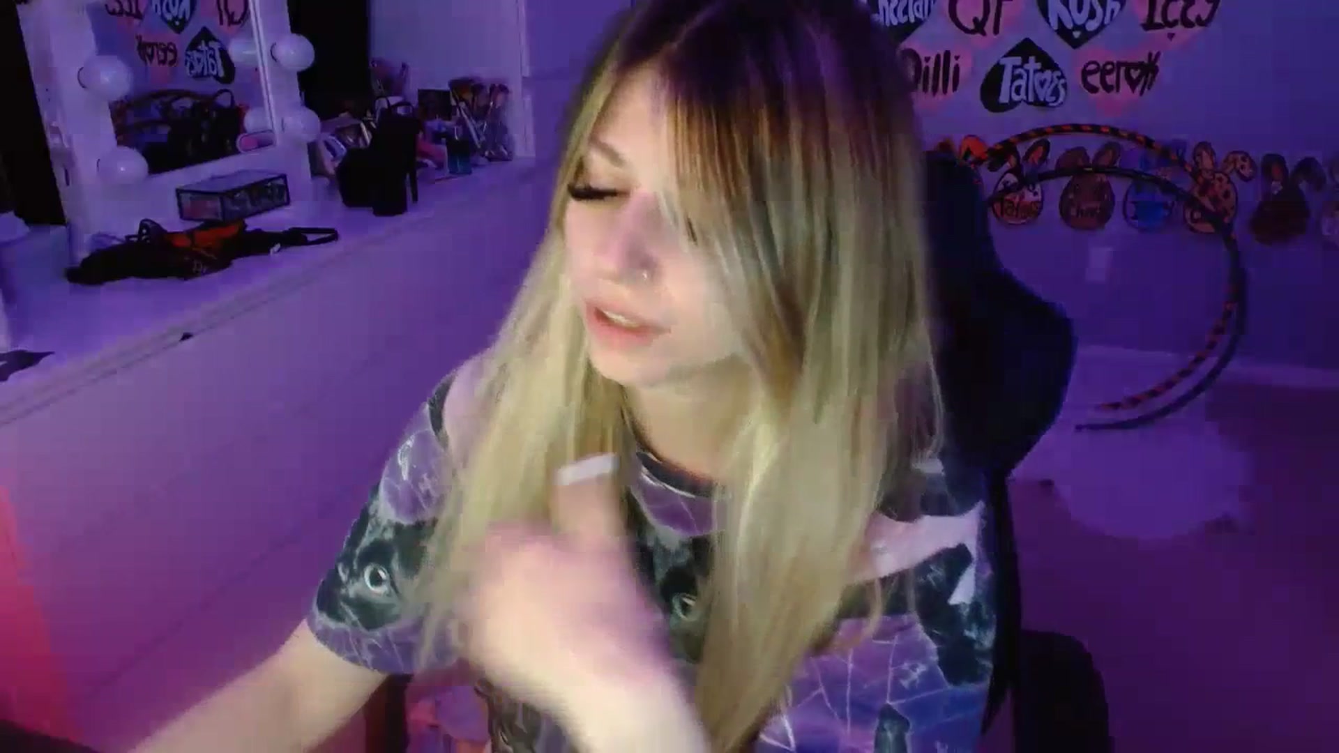 Gallery image thumbnail from Serafina's myfreecams stream on, 07/01/2023, 07:22 image 17 of 20
