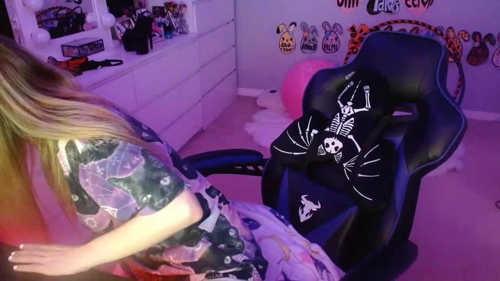 Gallery image thumbnail from Serafina's myfreecams stream on, 07/01/2023, 07:22 image 1 of 20